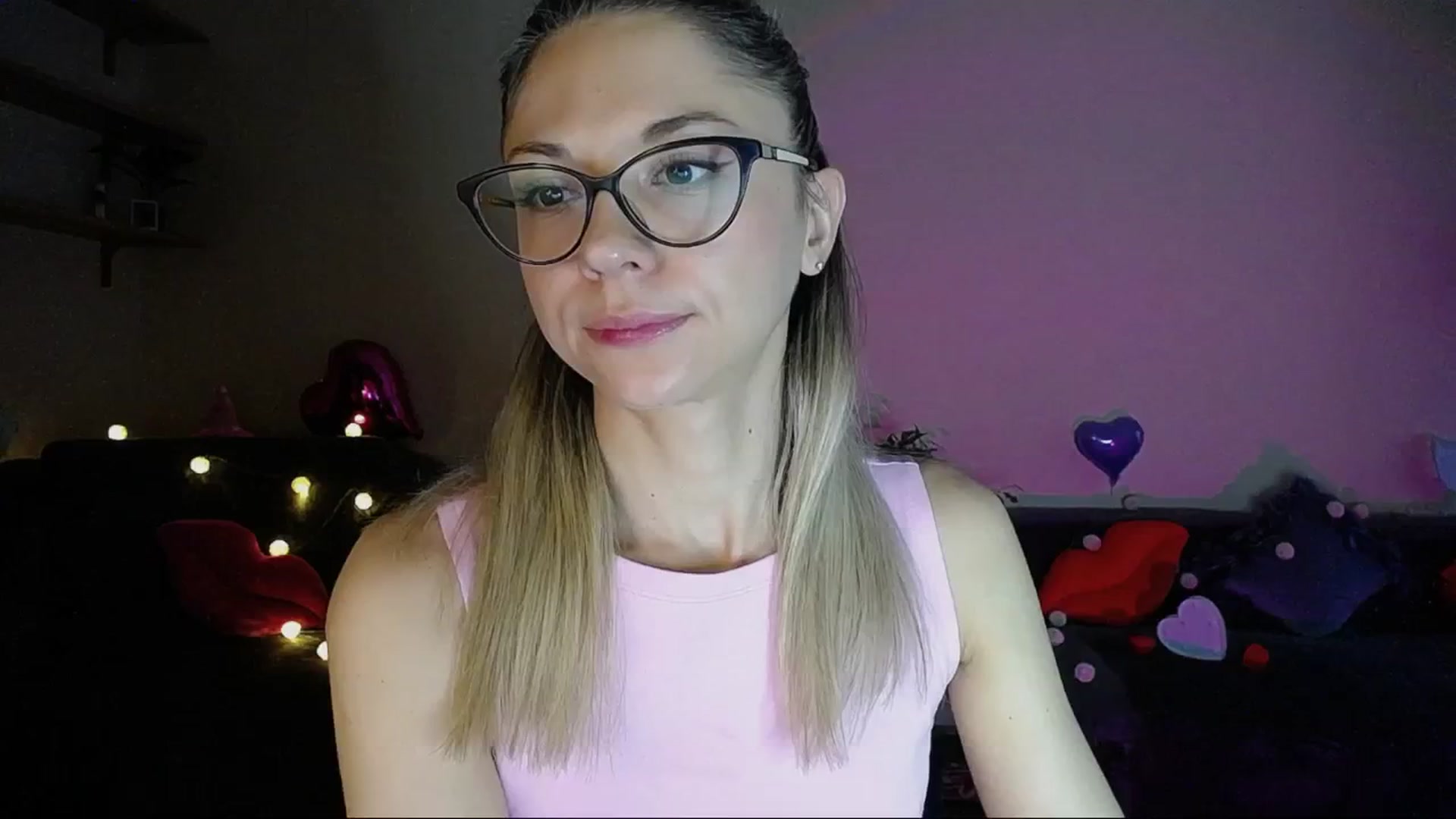 Gallery image thumbnail from Sunshine_alis's myfreecams stream on, 06/08/2025, 18:26 image 6 of 20