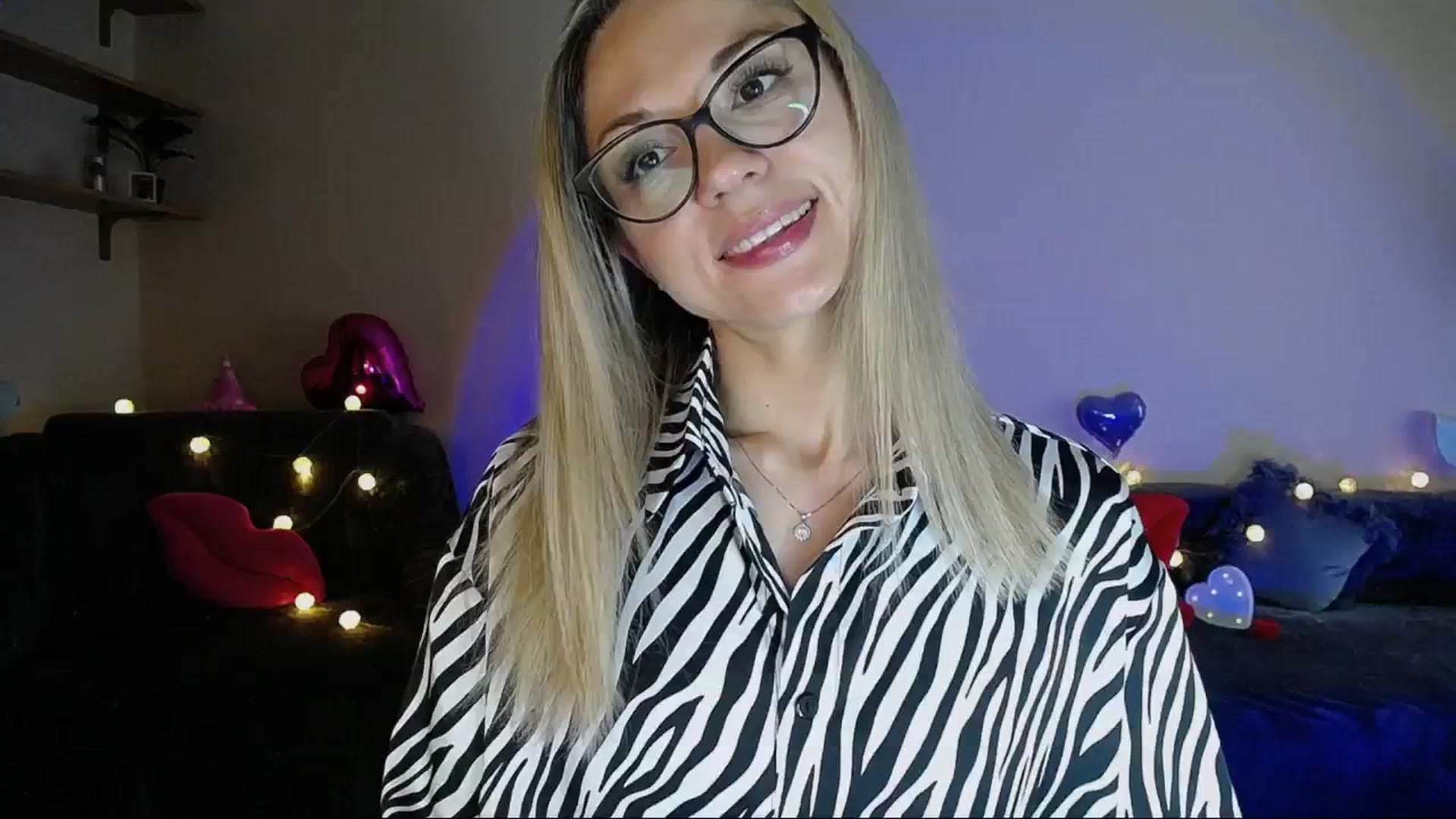 Gallery image thumbnail from Sunshine_alis's myfreecams stream on, 06/11/2025, 14:21 image 19 of 20