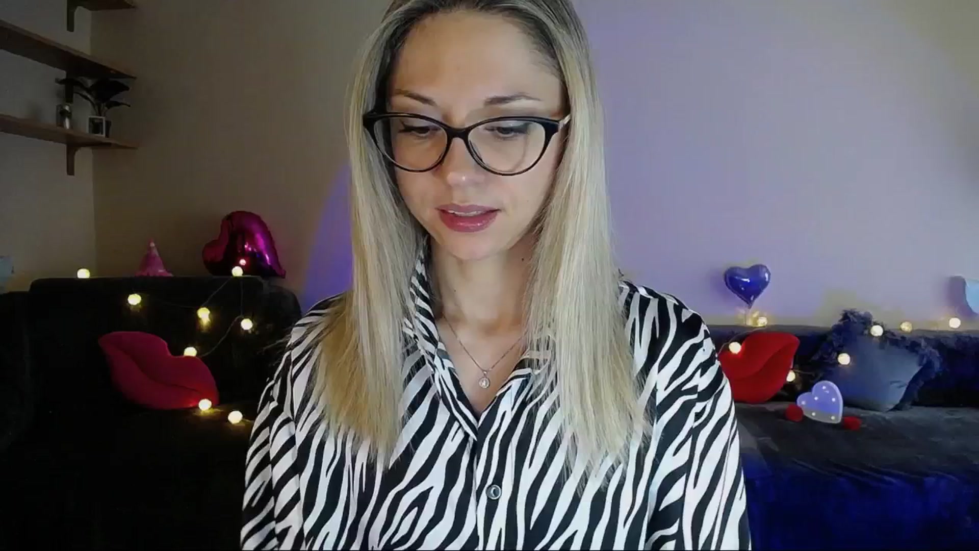 Gallery image thumbnail from Sunshine_alis's myfreecams stream on, 06/11/2025, 14:21 image 10 of 20