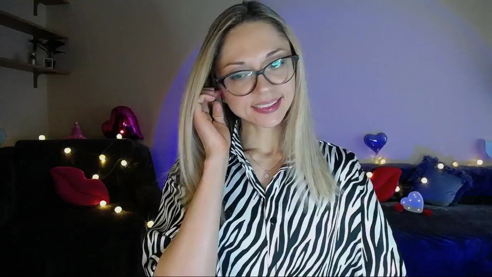 Gallery image thumbnail from Sunshine_alis's myfreecams stream on, 06/11/2025, 14:21 image 15 of 20