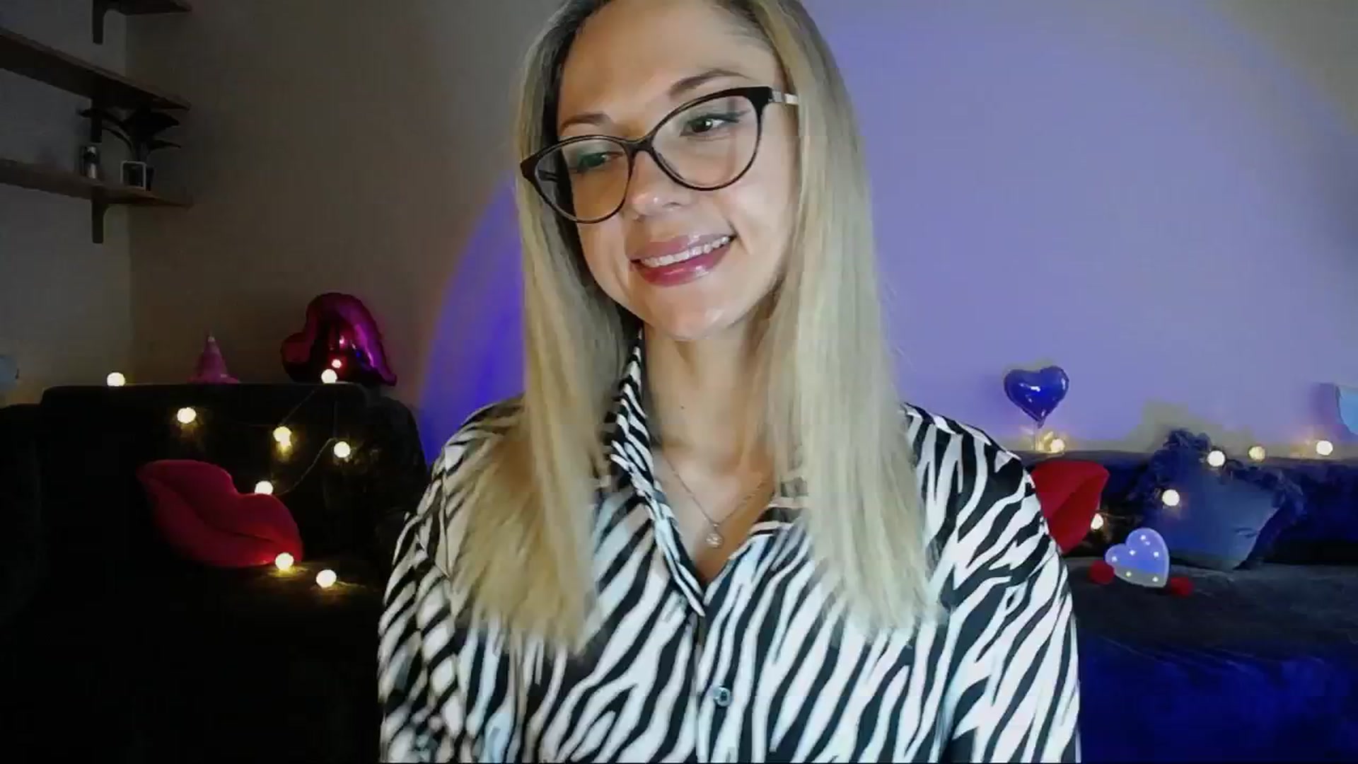 Gallery image thumbnail from Sunshine_alis's myfreecams stream on, 06/11/2025, 14:21 image 16 of 20