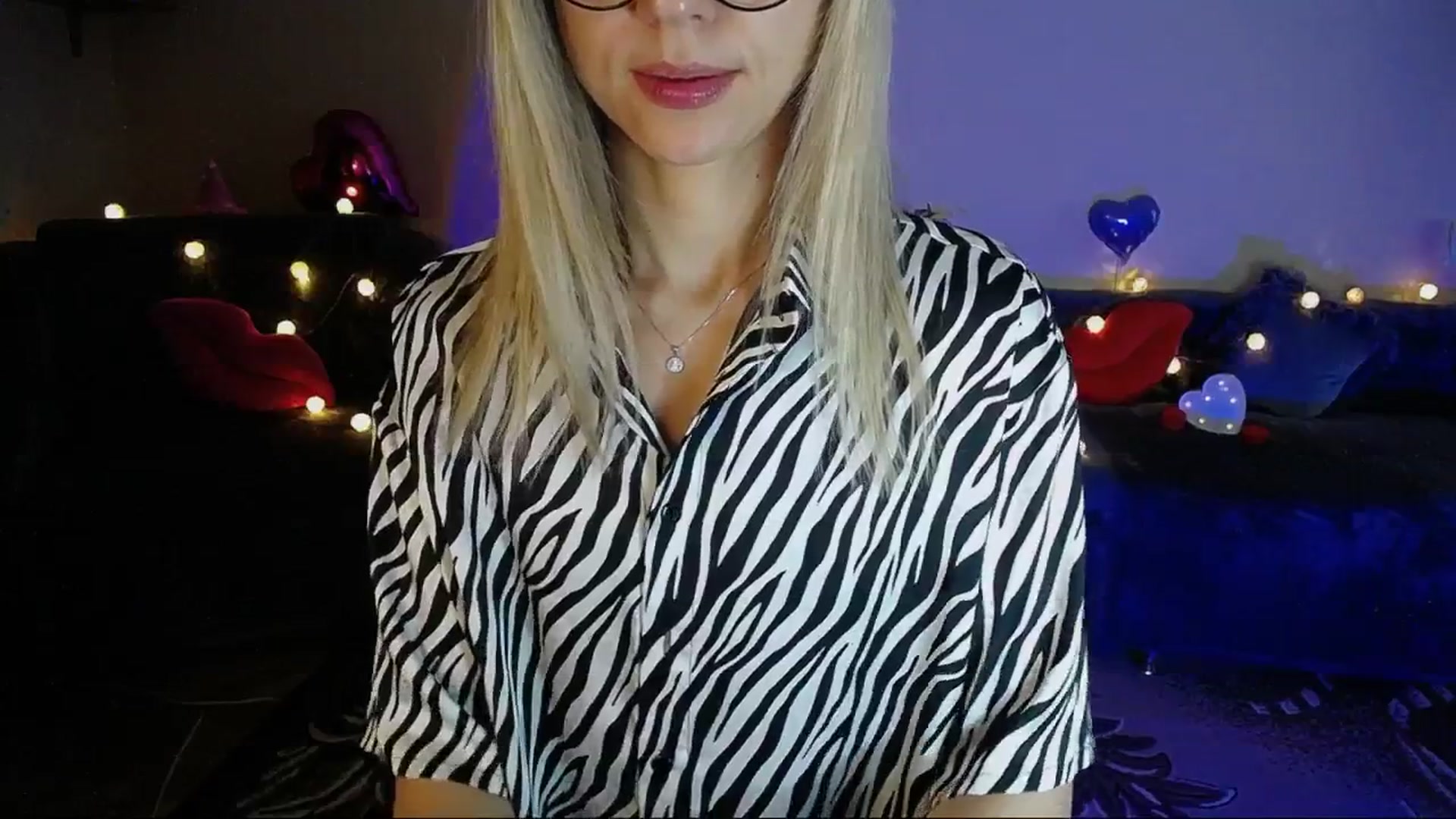 Gallery image thumbnail from Sunshine_alis's myfreecams stream on, 06/11/2025, 15:13 image 14 of 20