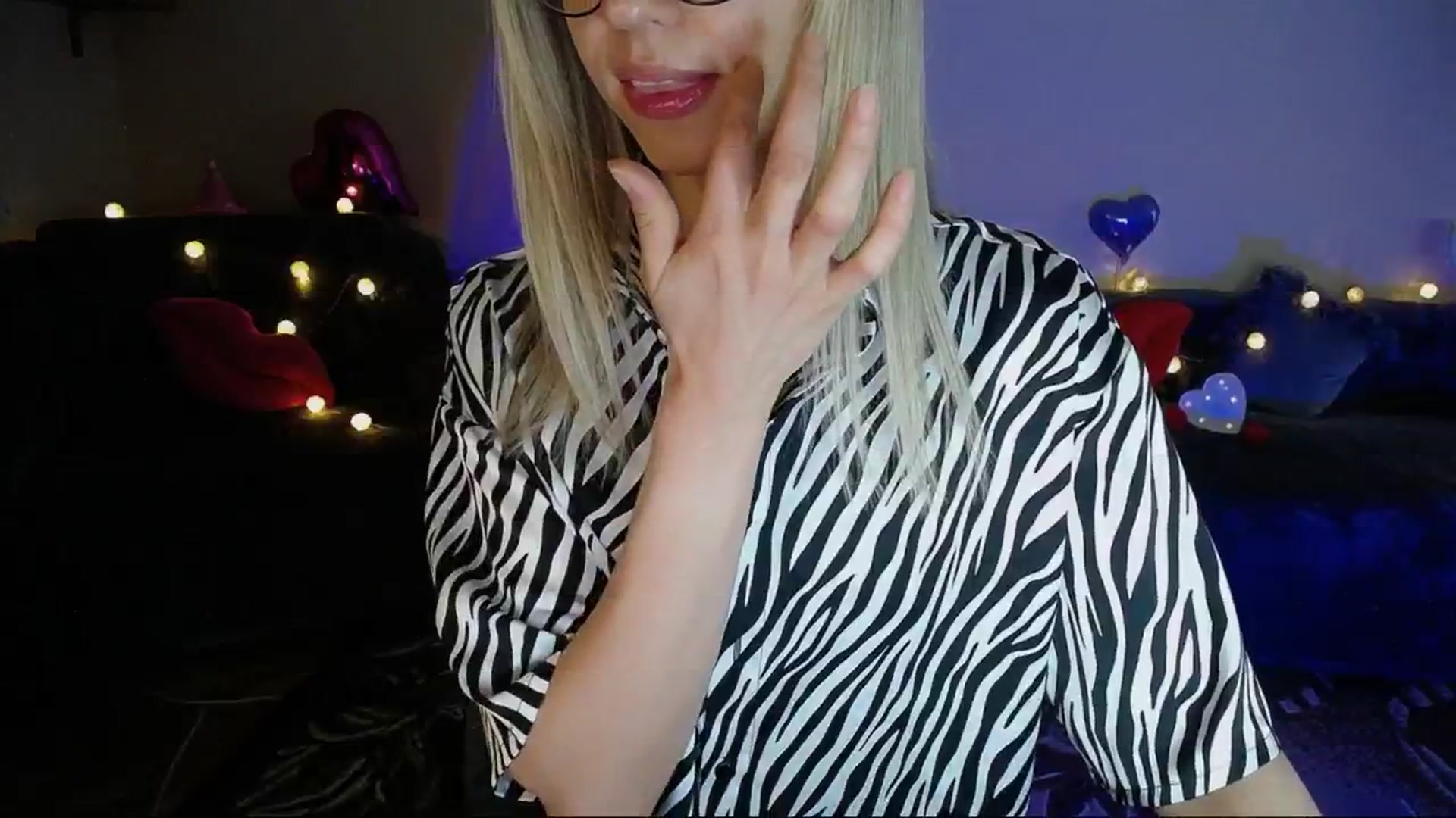 Gallery image thumbnail from Sunshine_alis's myfreecams stream on, 06/11/2025, 15:13 image 12 of 20