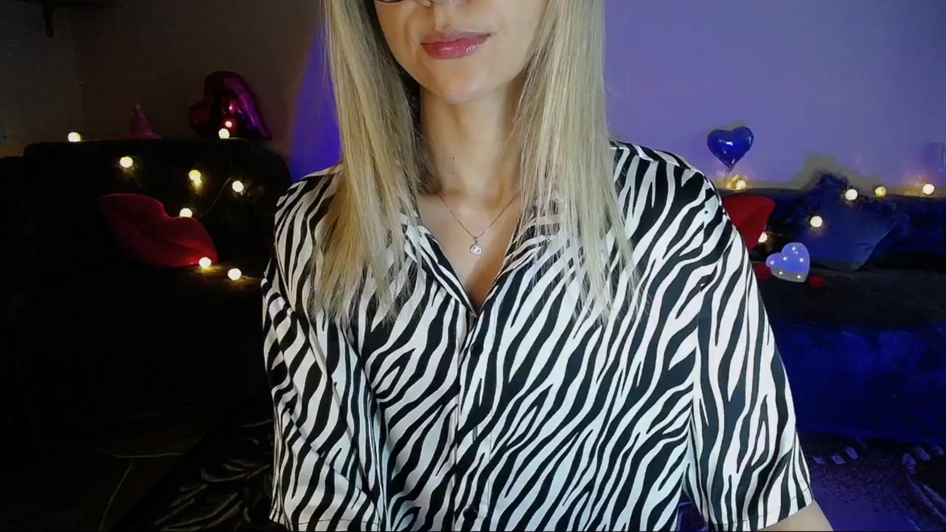 Gallery image thumbnail from Sunshine_alis's myfreecams stream on, 06/11/2025, 15:13 image 13 of 20