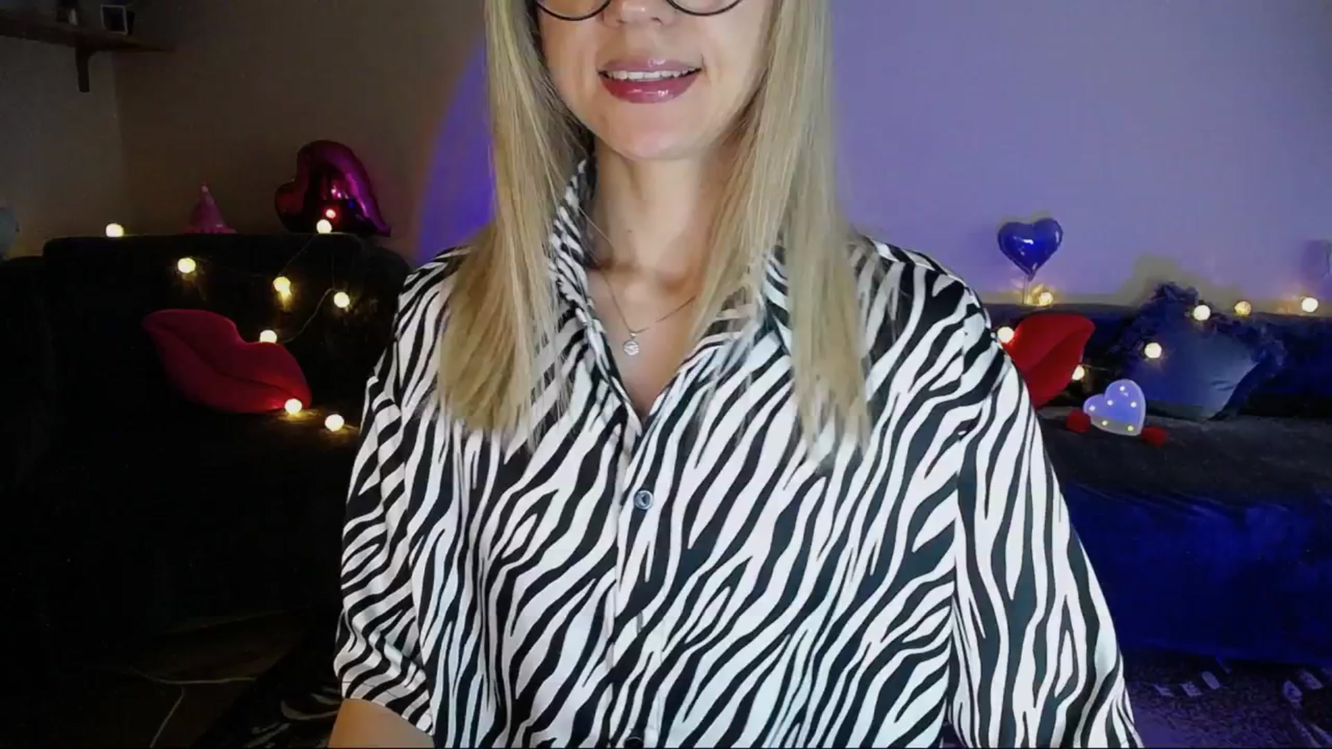 Gallery image thumbnail from Sunshine_alis's myfreecams stream on, 06/11/2025, 16:54 image 12 of 20