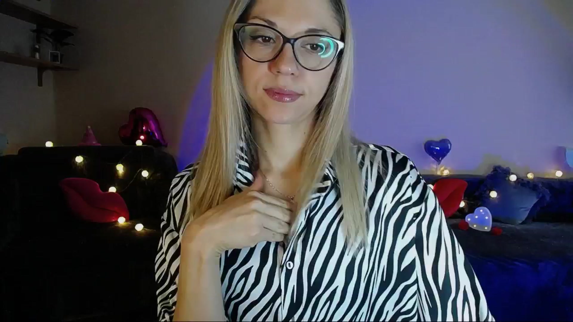 Gallery image thumbnail from Sunshine_alis's myfreecams stream on, 06/11/2025, 16:54 image 2 of 20