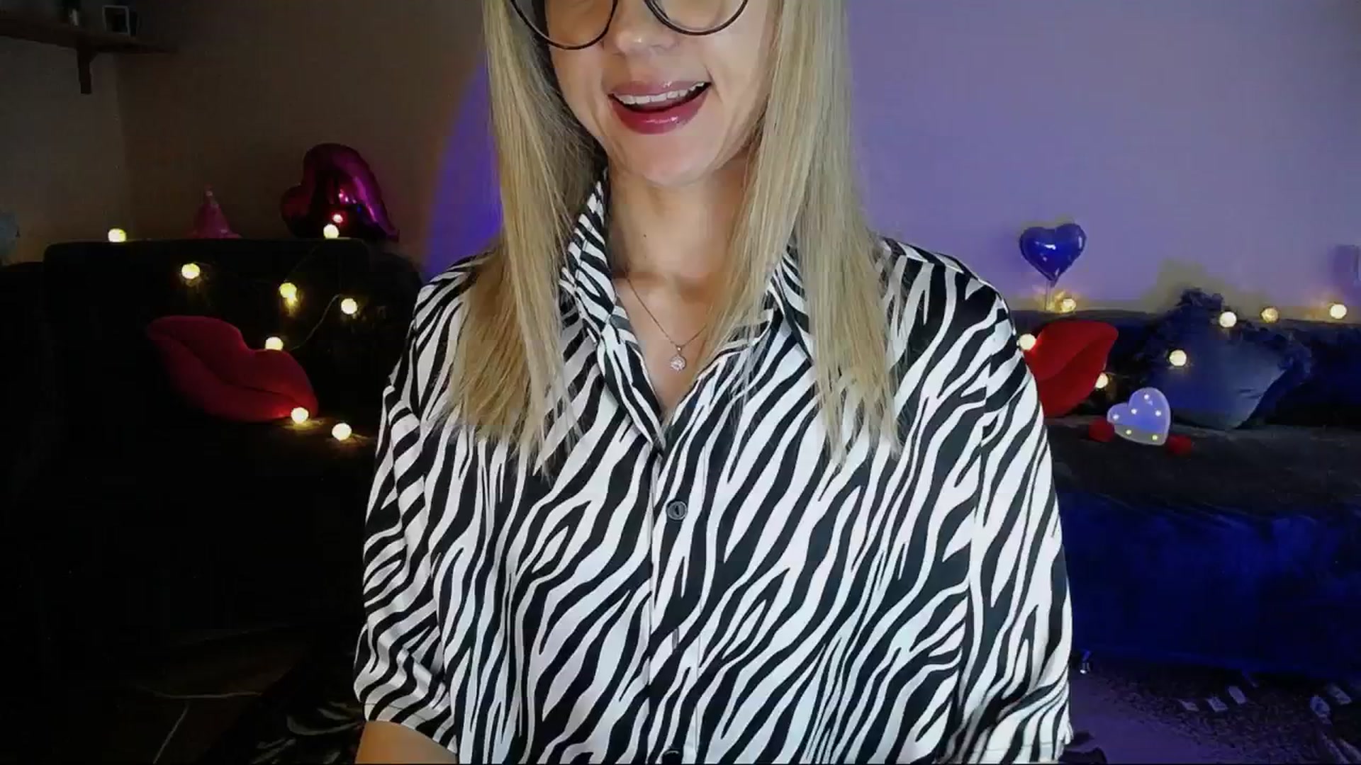 Gallery image thumbnail from Sunshine_alis's myfreecams stream on, 06/11/2025, 16:54 image 7 of 20