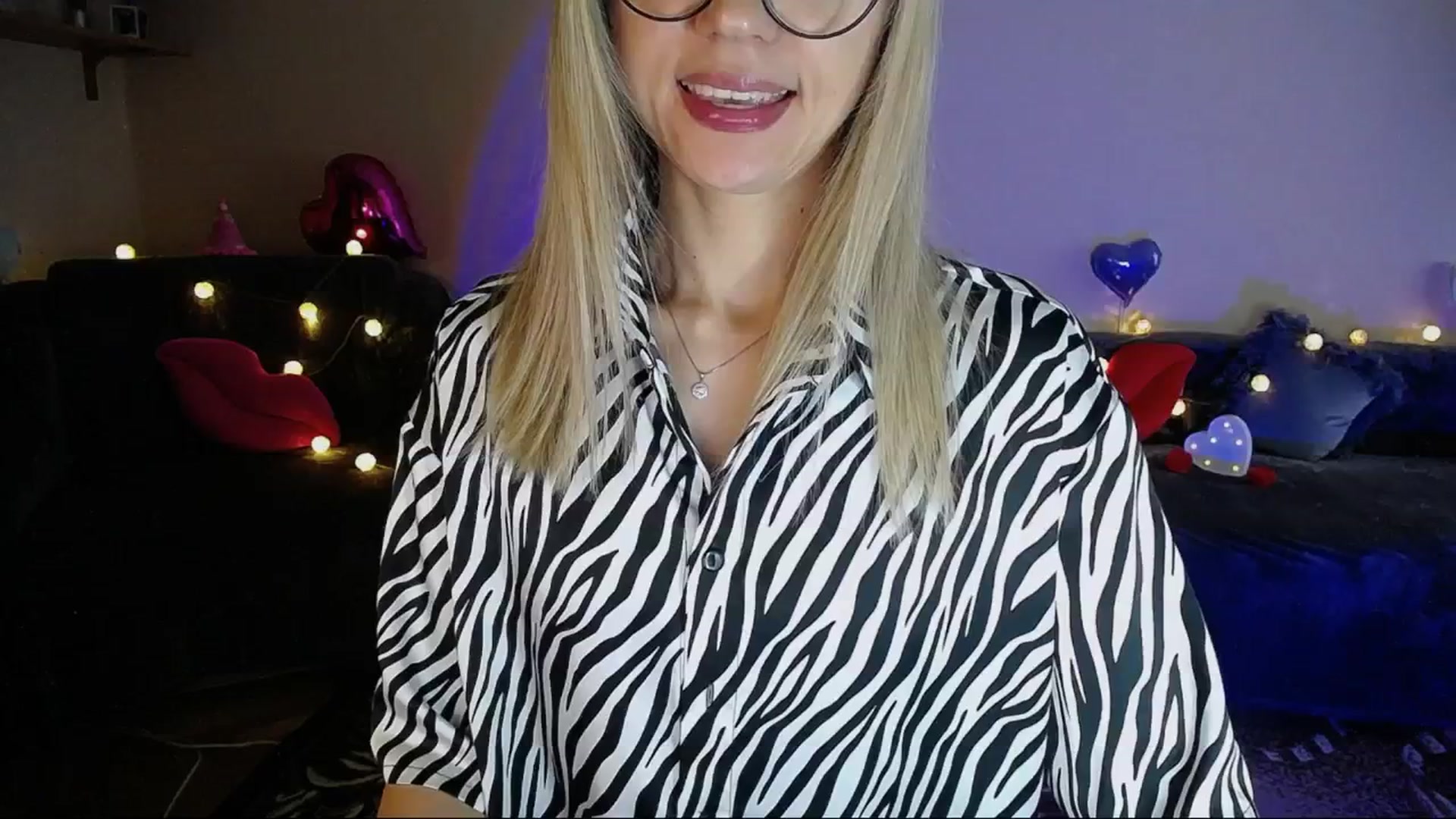 Gallery image thumbnail from Sunshine_alis's myfreecams stream on, 06/11/2025, 16:54 image 10 of 20