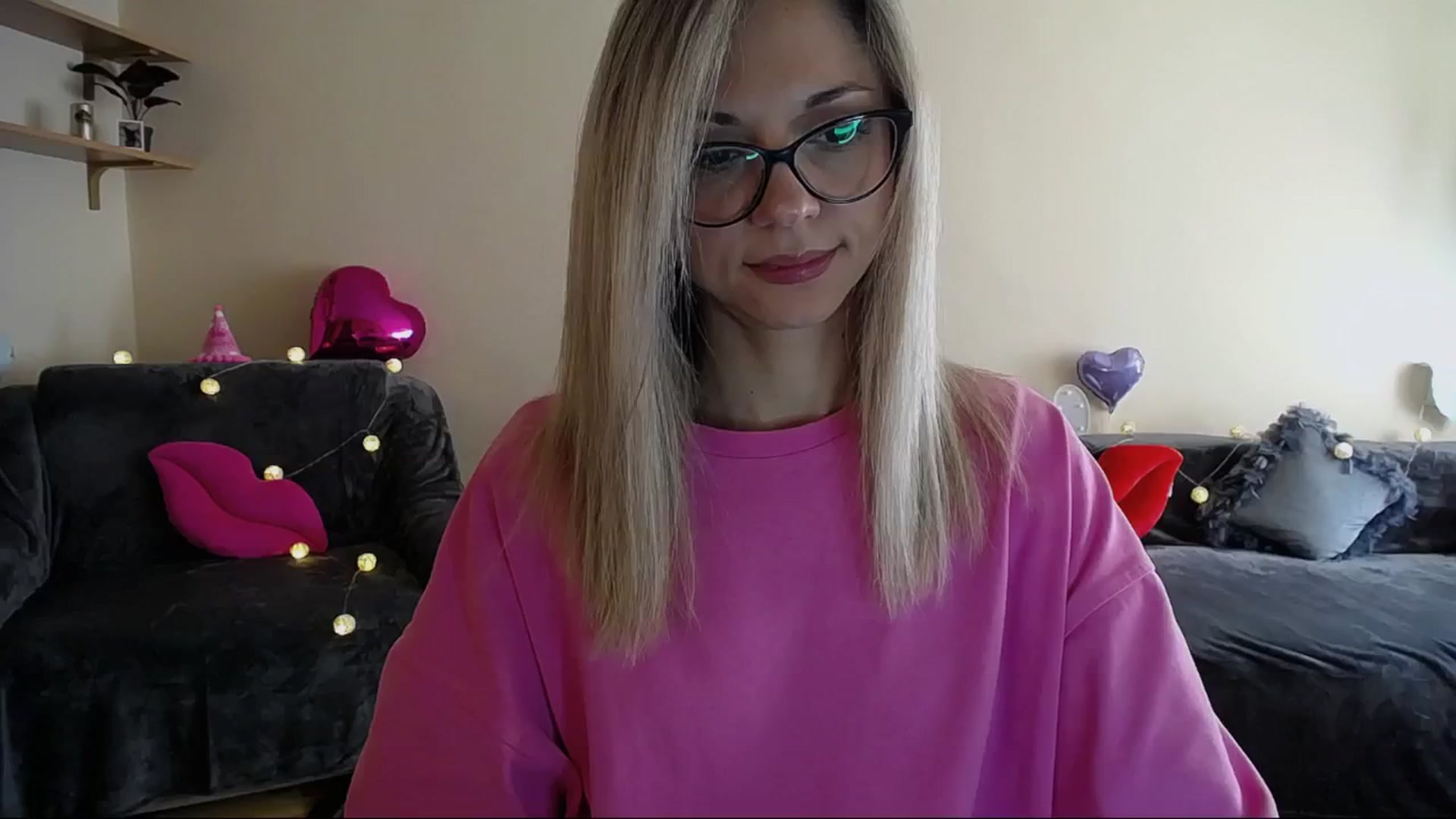 Gallery image thumbnail from Sunshine_alis's myfreecams stream on, 06/12/2025, 14:53 image 6 of 20