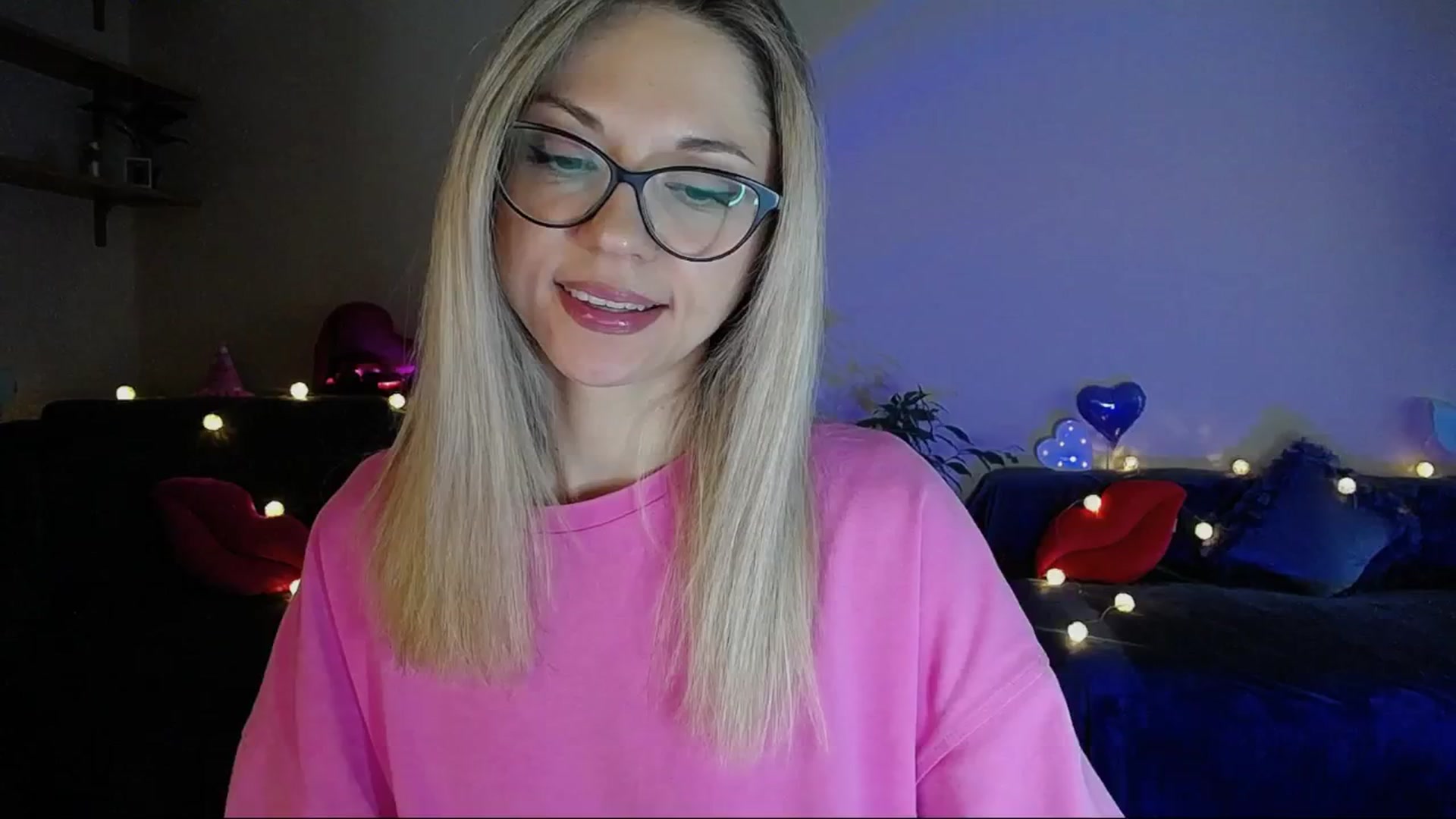 Gallery image thumbnail from Sunshine_alis's myfreecams stream on, 06/12/2025, 18:26 image 6 of 20