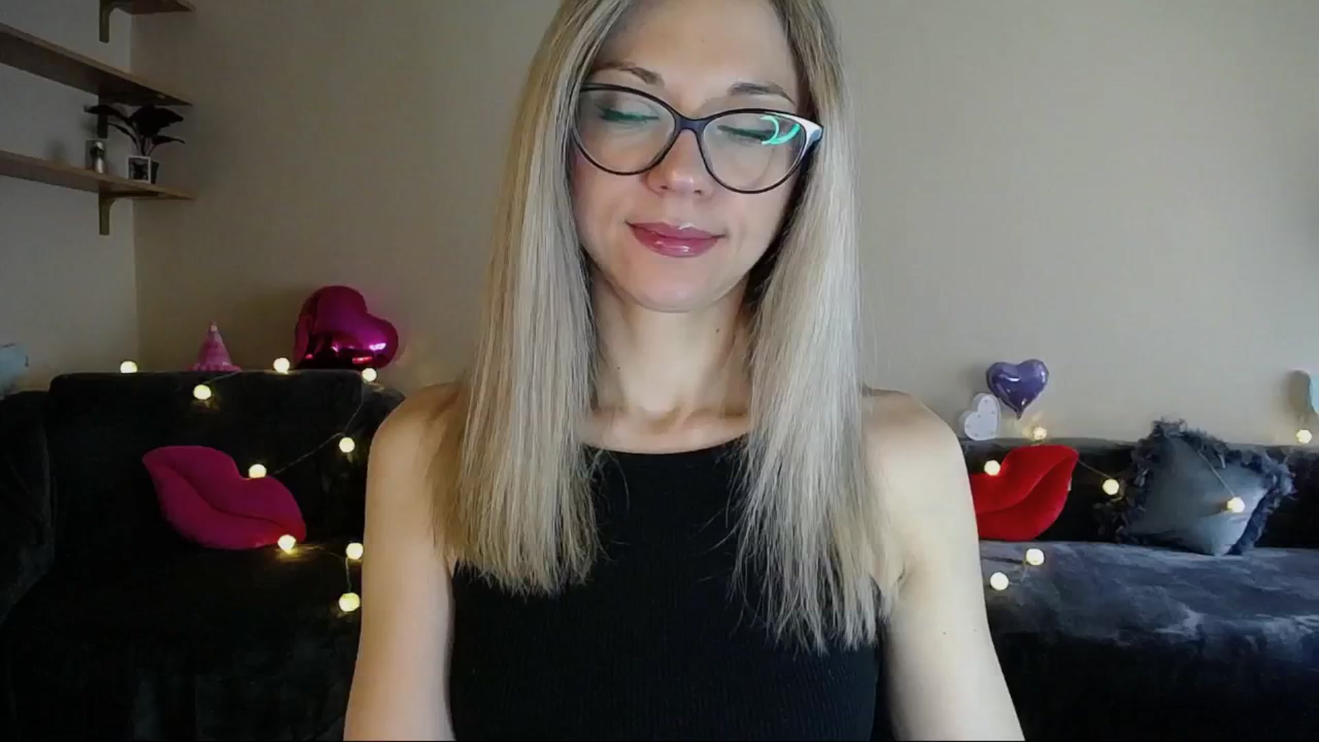 Gallery image thumbnail from Sunshine_alis's myfreecams stream on, 06/14/2025, 14:29 image 10 of 20