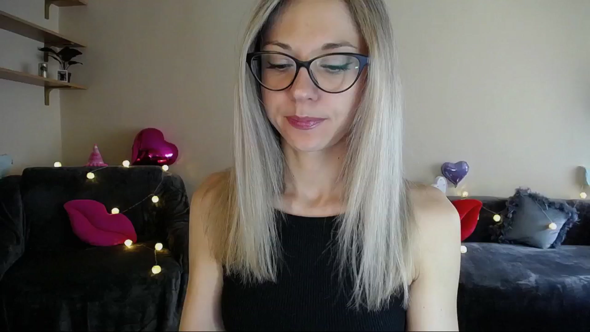 Gallery image thumbnail from Sunshine_alis's myfreecams stream on, 06/14/2025, 14:29 image 4 of 20