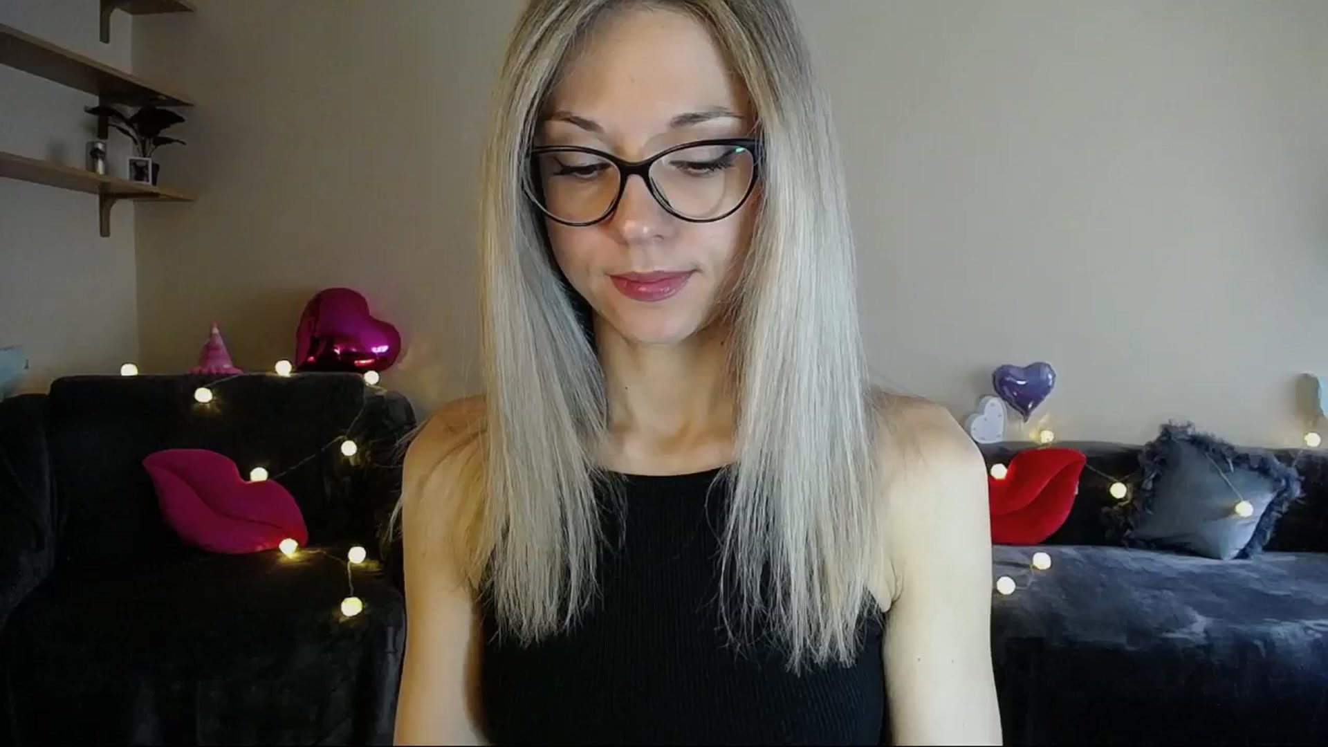 Gallery image thumbnail from Sunshine_alis's myfreecams stream on, 06/14/2025, 14:29 image 13 of 20