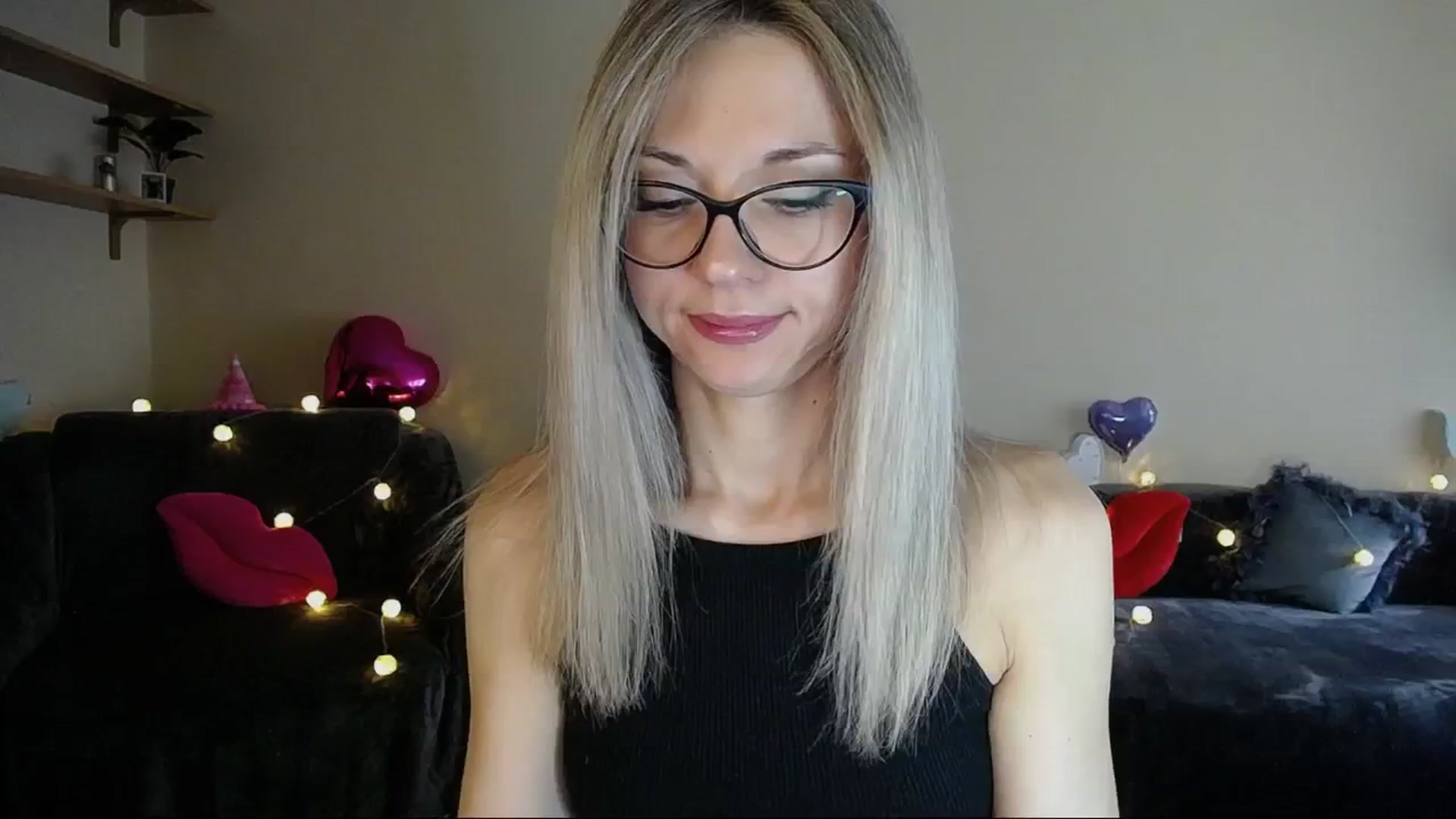 Gallery image thumbnail from Sunshine_alis's myfreecams stream on, 06/14/2025, 14:29 image 15 of 20