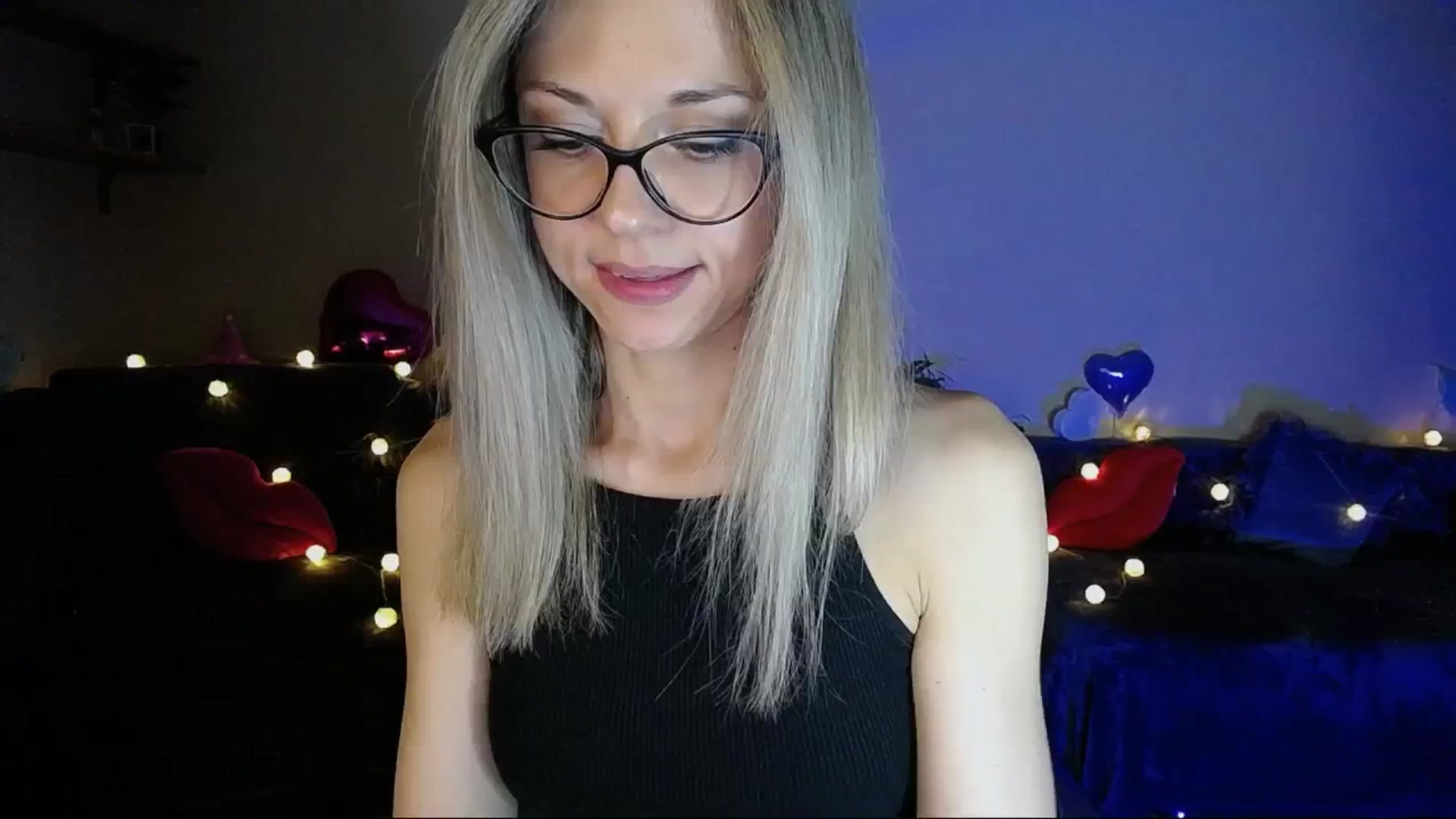Gallery image thumbnail from Sunshine_alis's myfreecams stream on, 06/14/2025, 18:54 image 16 of 20