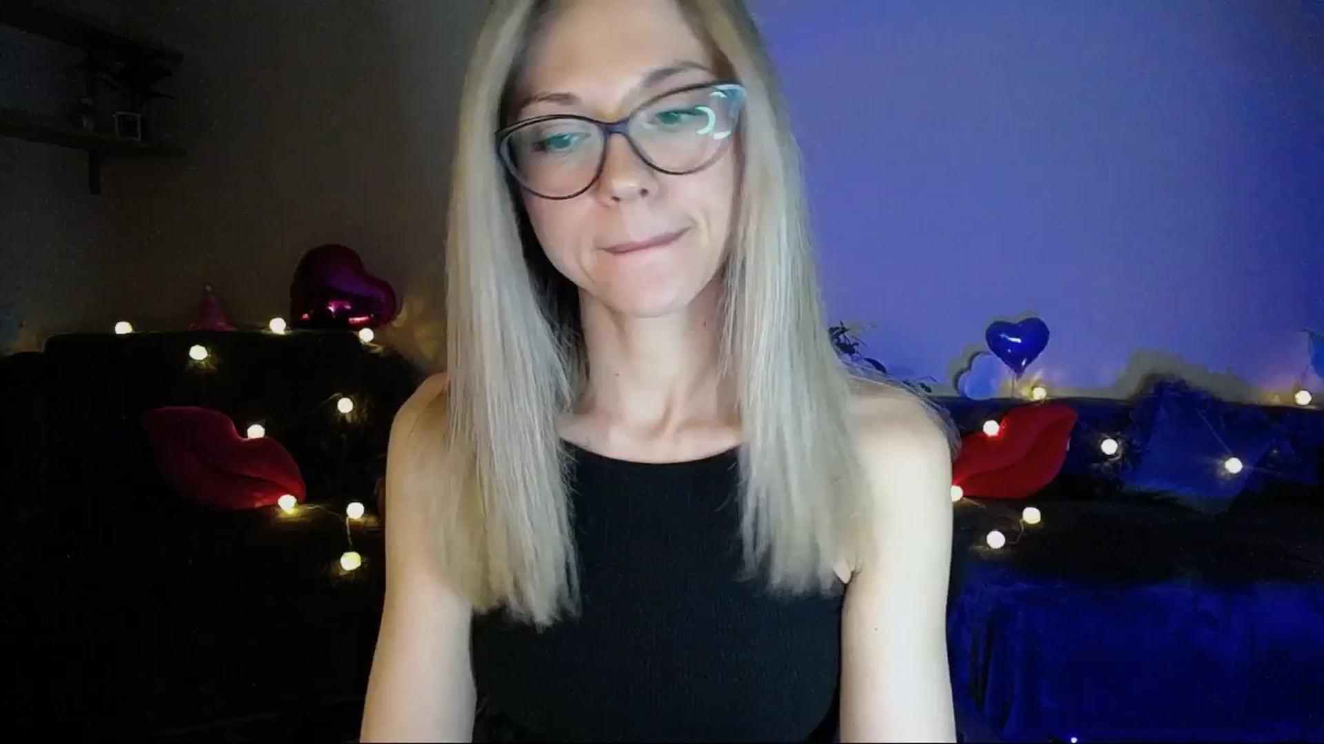 Gallery image thumbnail from Sunshine_alis's myfreecams stream on, 06/14/2025, 18:54 image 17 of 20