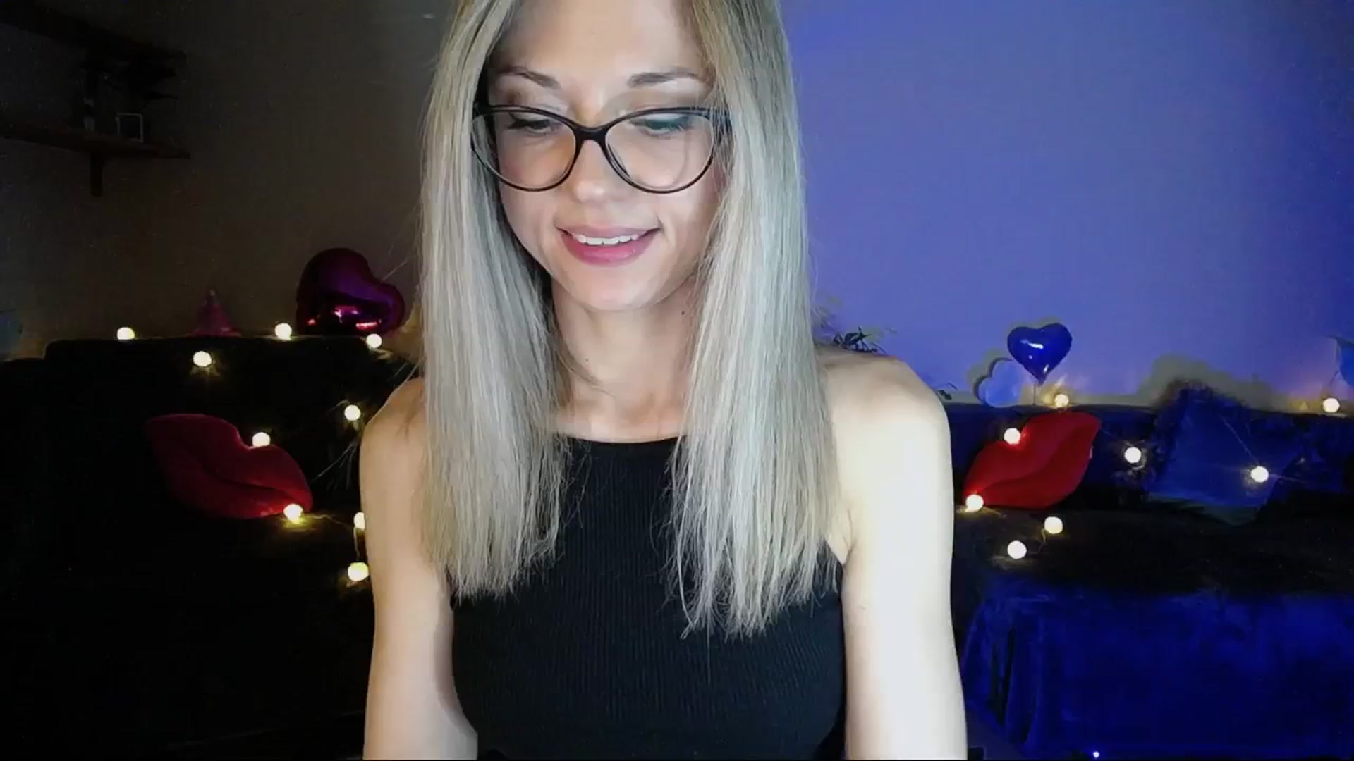Gallery image thumbnail from Sunshine_alis's myfreecams stream on, 06/14/2025, 19:46 image 19 of 20