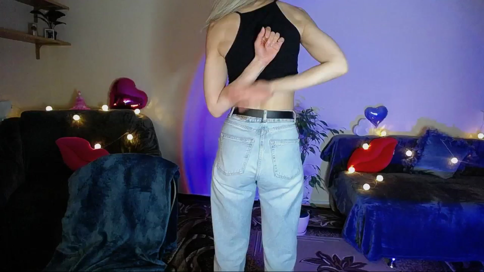 Gallery image thumbnail from Sunshine_alis's myfreecams stream on, 06/14/2025, 19:46 image 1 of 20