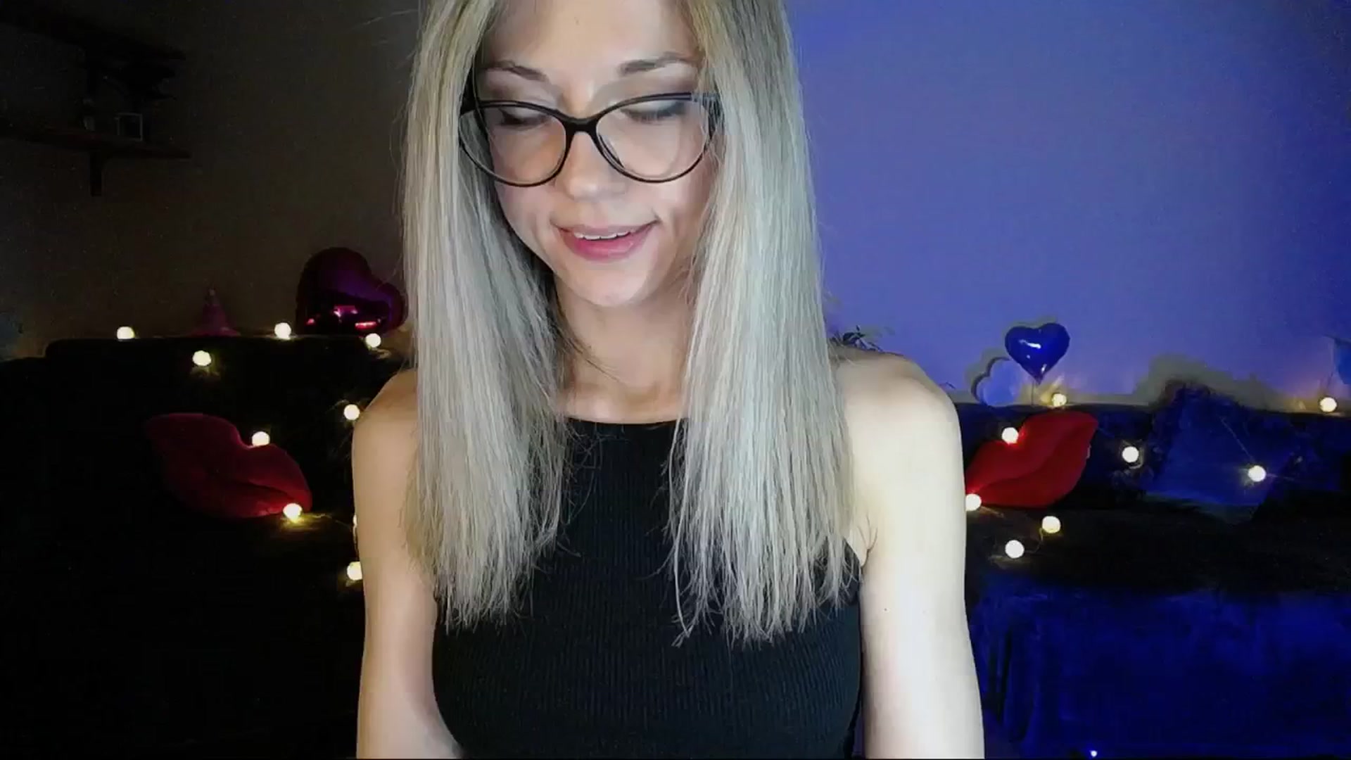 Gallery image thumbnail from Sunshine_alis's myfreecams stream on, 06/14/2025, 19:46 image 16 of 20
