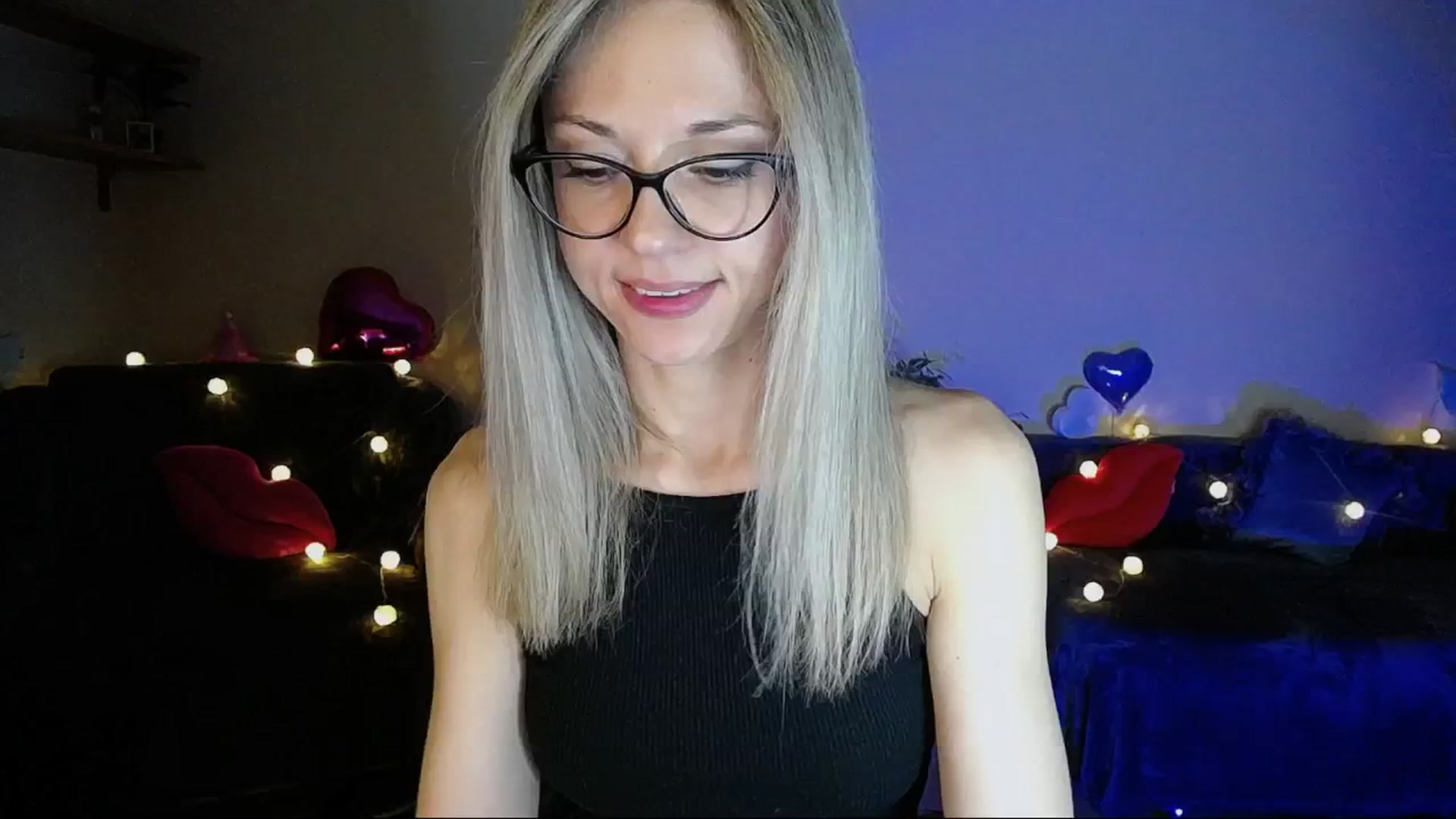 Gallery image thumbnail from Sunshine_alis's myfreecams stream on, 06/14/2025, 19:46 image 18 of 20