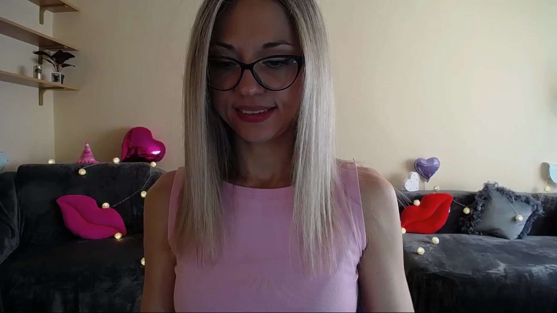 Gallery image thumbnail from Sunshine_alis's myfreecams stream on, 06/15/2025, 16:04 image 3 of 20