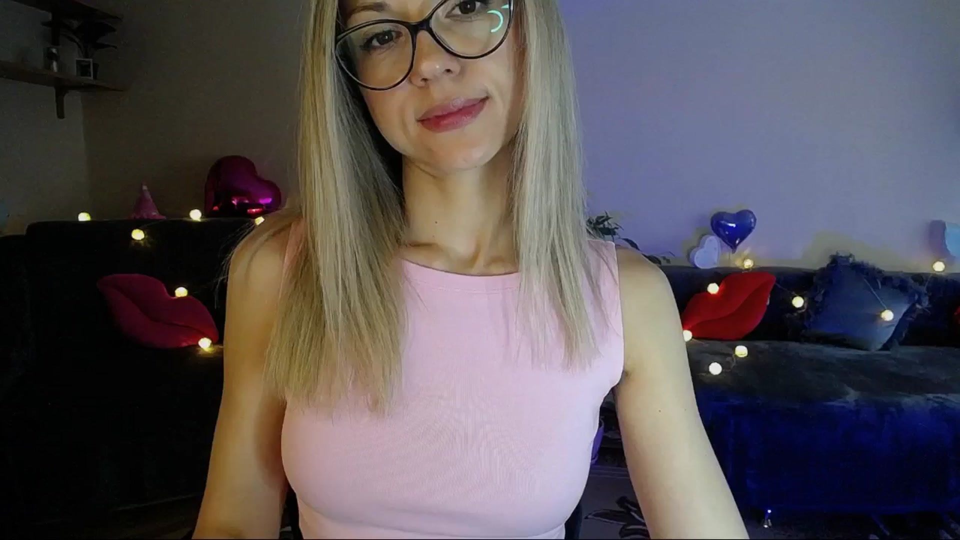 Gallery image thumbnail from Sunshine_alis's myfreecams stream on, 06/15/2025, 17:37 image 8 of 20