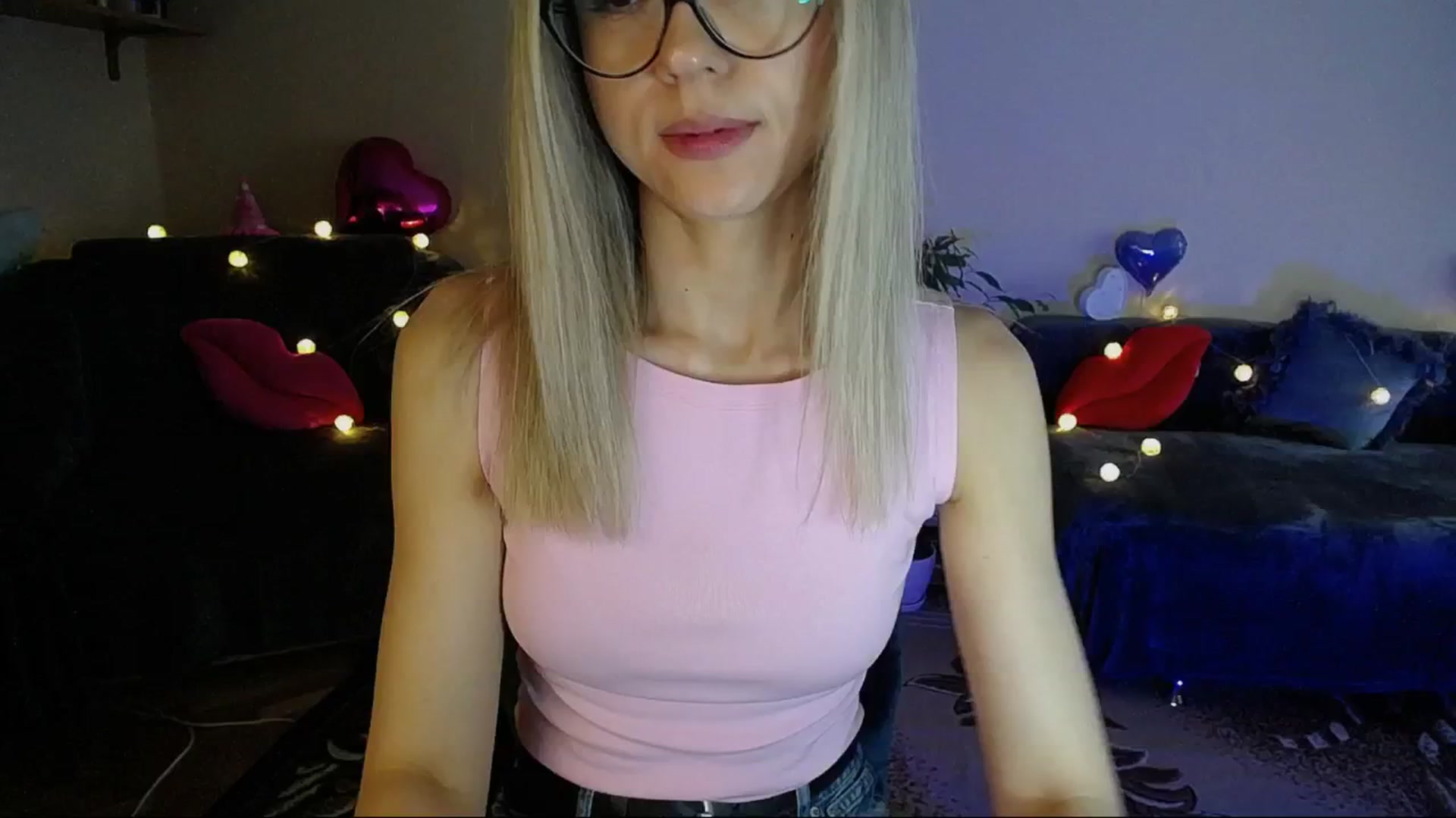 Gallery image thumbnail from Sunshine_alis's myfreecams stream on, 06/15/2025, 17:37 image 11 of 20