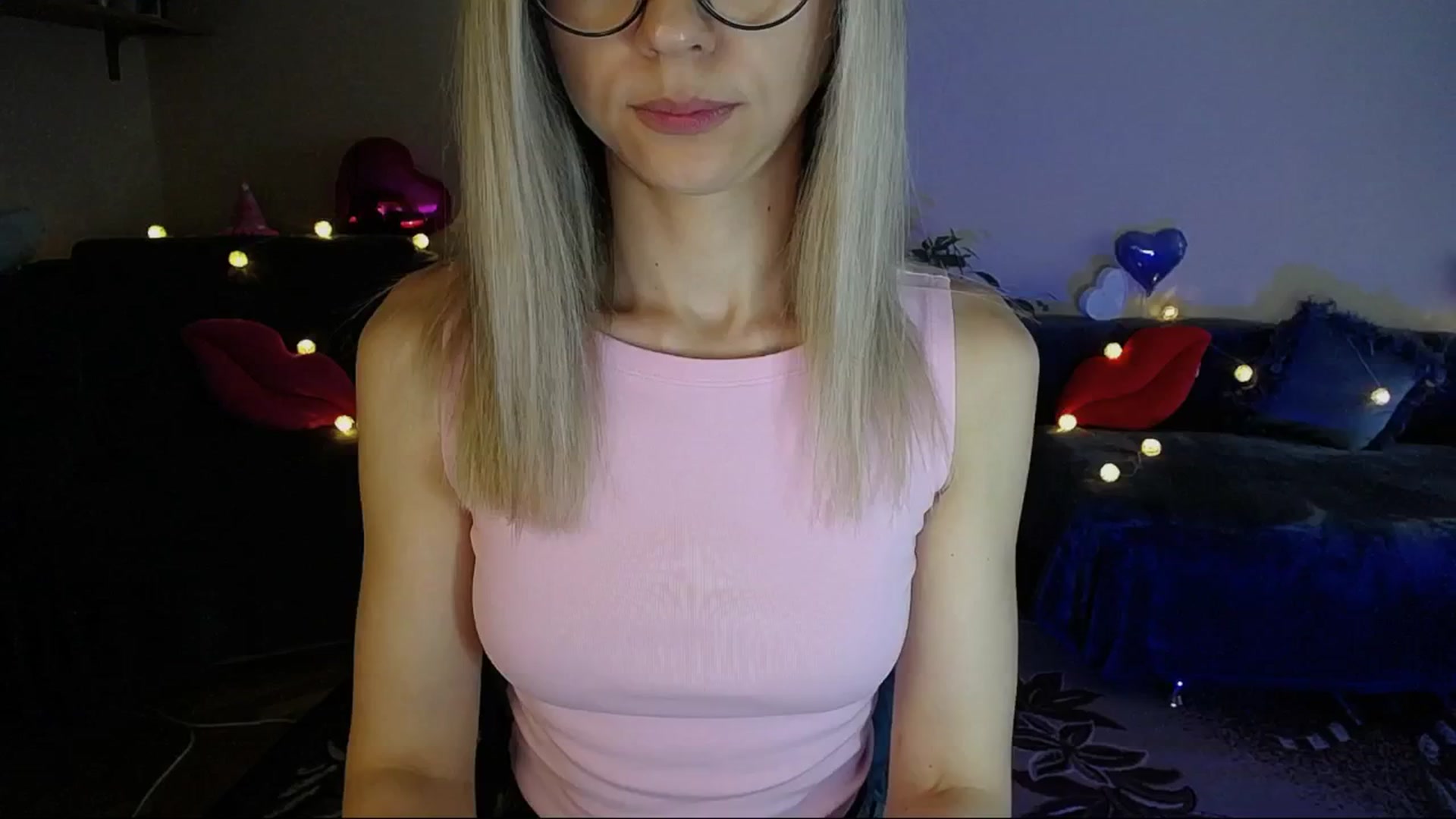 Gallery image thumbnail from Sunshine_alis's myfreecams stream on, 06/15/2025, 17:37 image 13 of 20