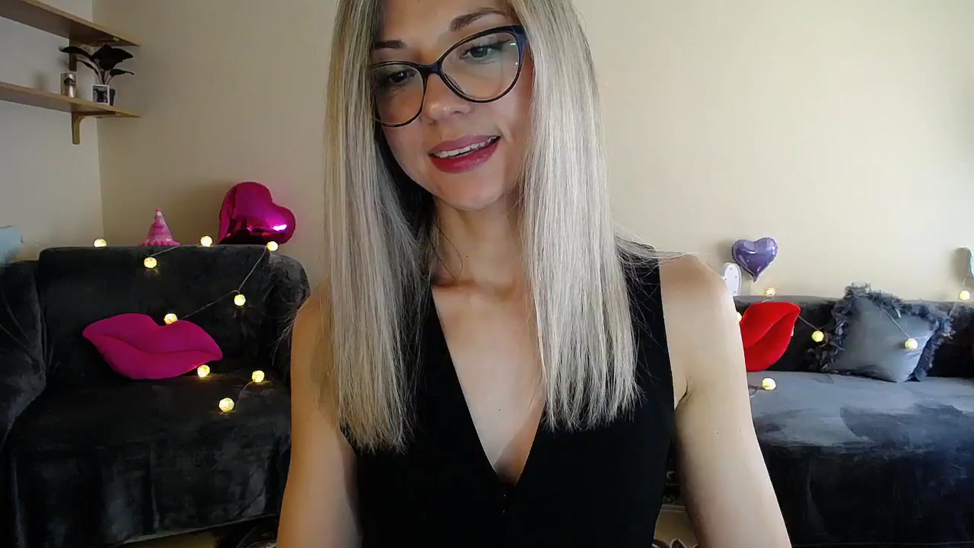 Gallery image thumbnail from Sunshine_alis's myfreecams stream on, 06/17/2025, 14:48 image 14 of 20
