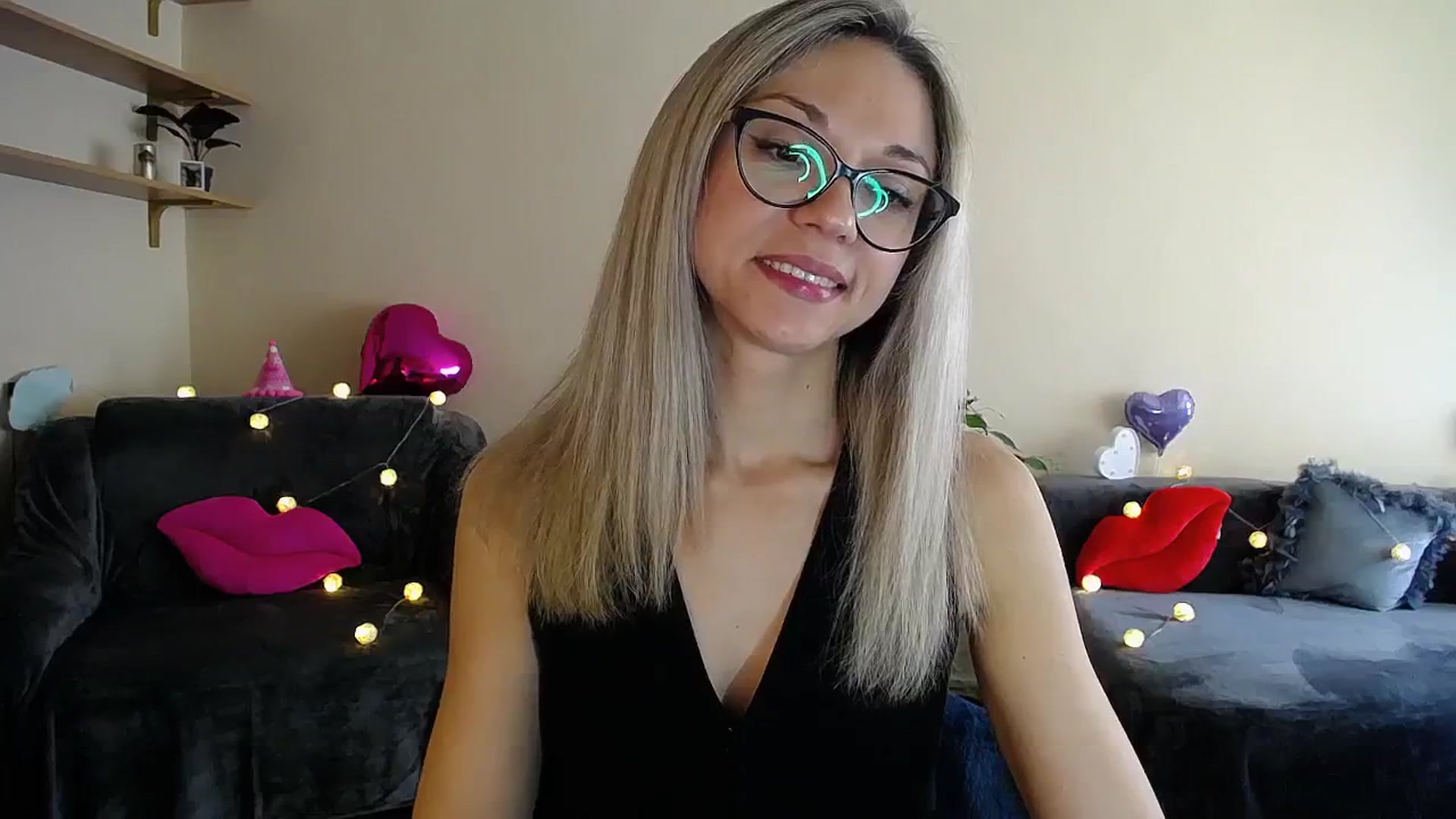 Gallery image thumbnail from Sunshine_alis's myfreecams stream on, 06/17/2025, 14:48 image 2 of 20