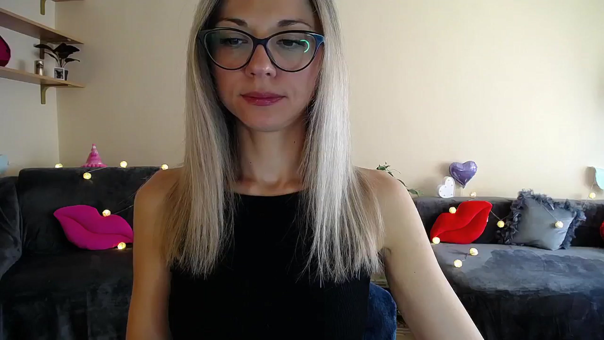 Gallery image thumbnail from Sunshine_alis's myfreecams stream on, 06/18/2025, 14:36 image 1 of 20