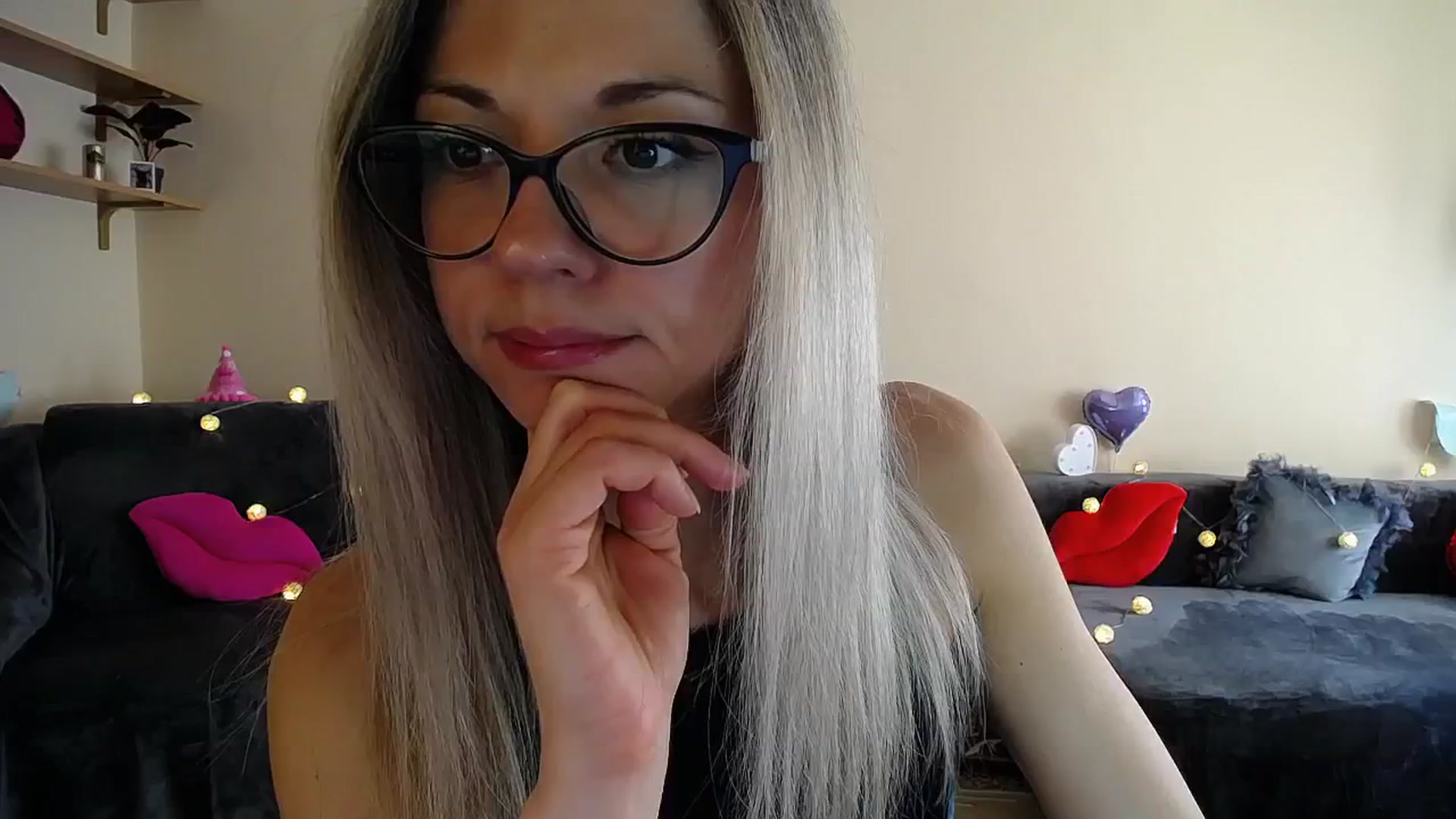 Gallery image thumbnail from Sunshine_alis's myfreecams stream on, 06/18/2025, 14:36 image 11 of 20