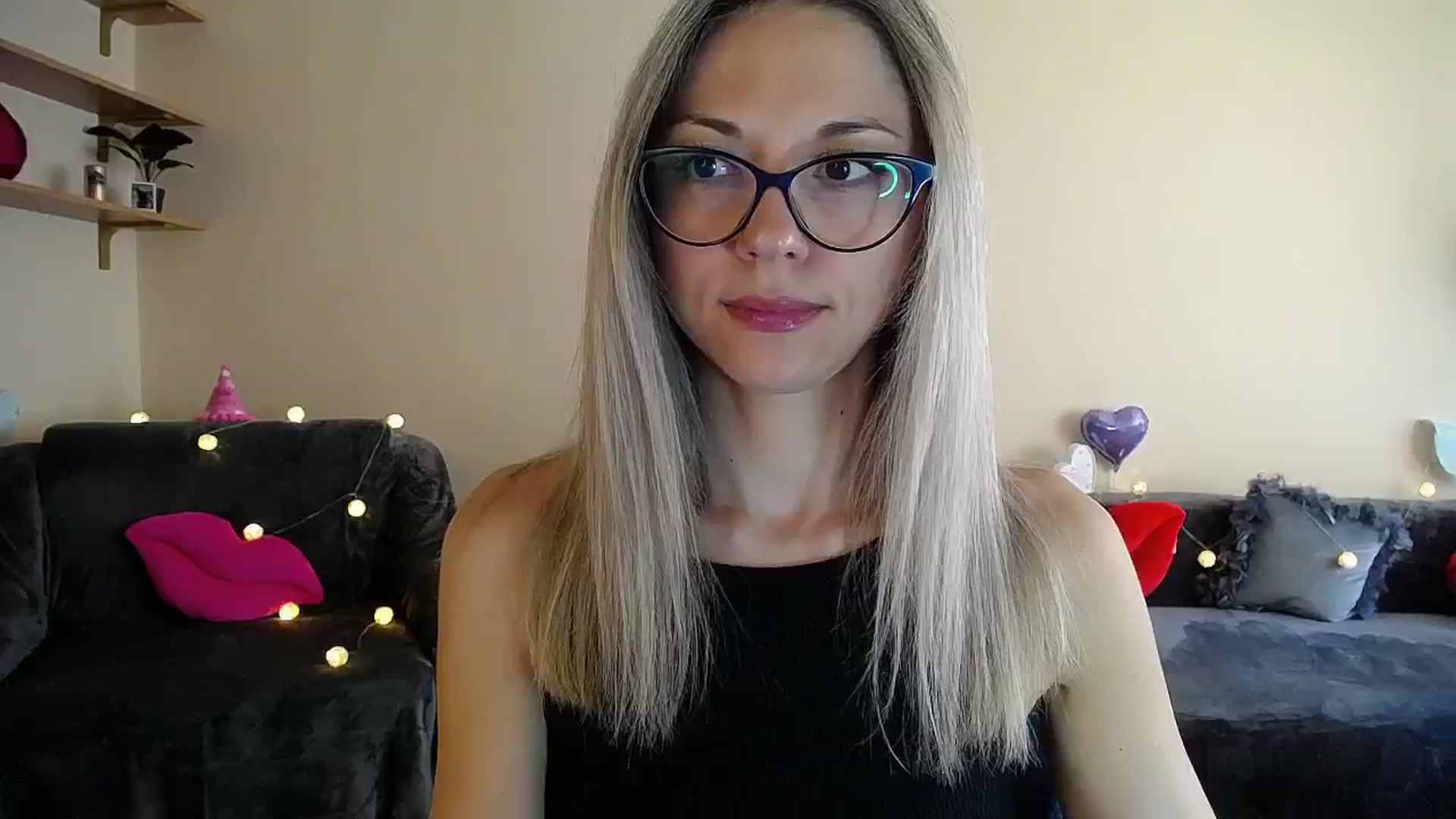 Gallery image thumbnail from Sunshine_alis's myfreecams stream on, 06/18/2025, 16:55 image 1 of 20