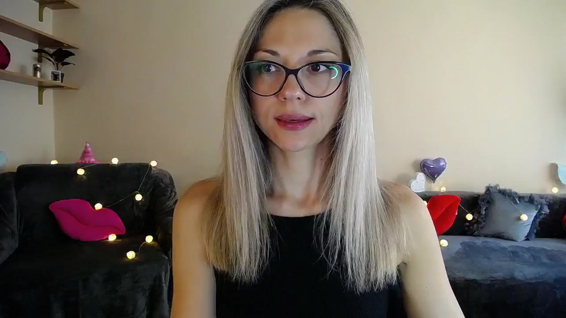 Gallery image thumbnail from Sunshine_alis's myfreecams stream on, 06/18/2025, 16:55 image 3 of 20