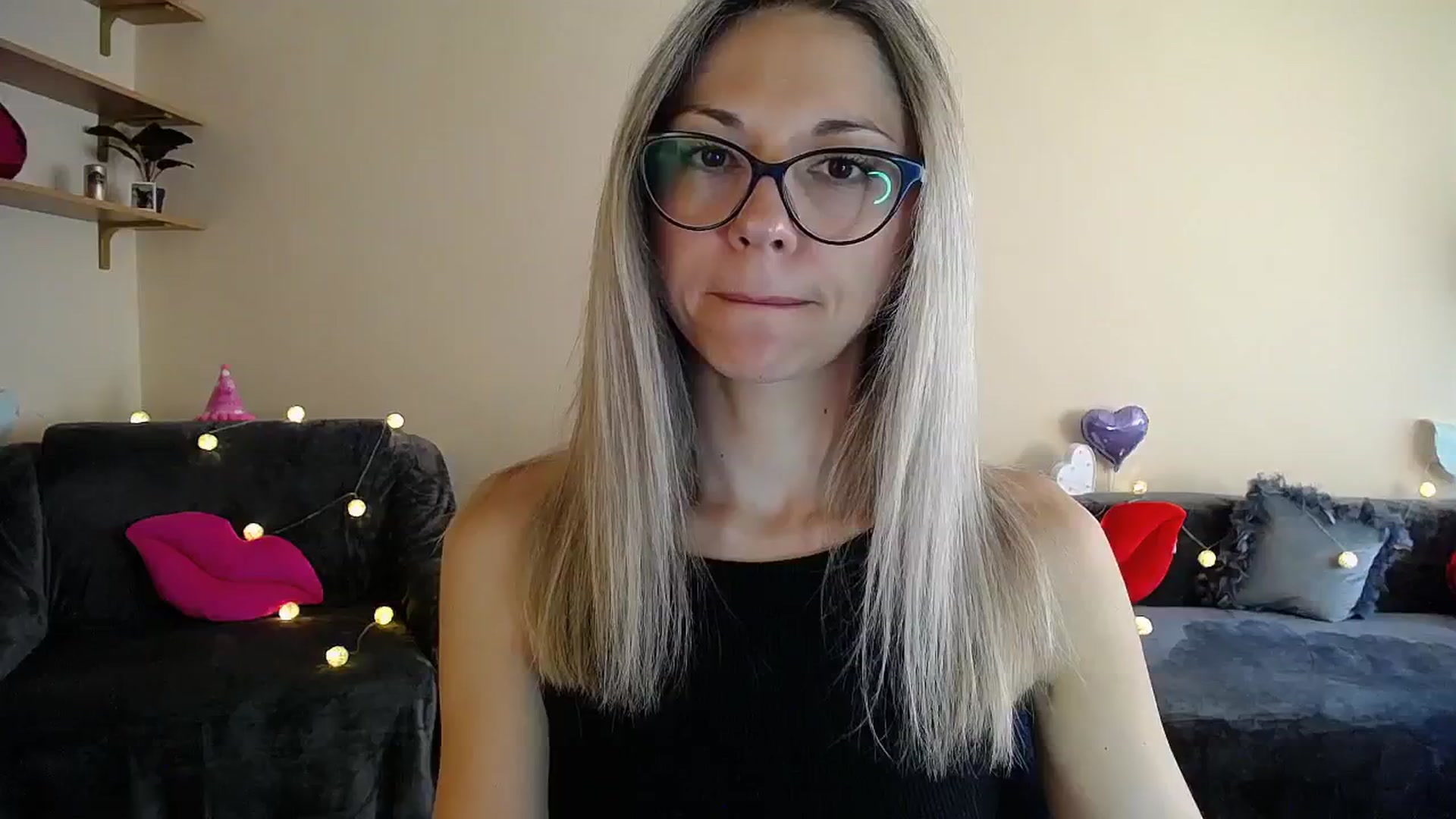 Gallery image thumbnail from Sunshine_alis's myfreecams stream on, 06/18/2025, 16:55 image 2 of 20