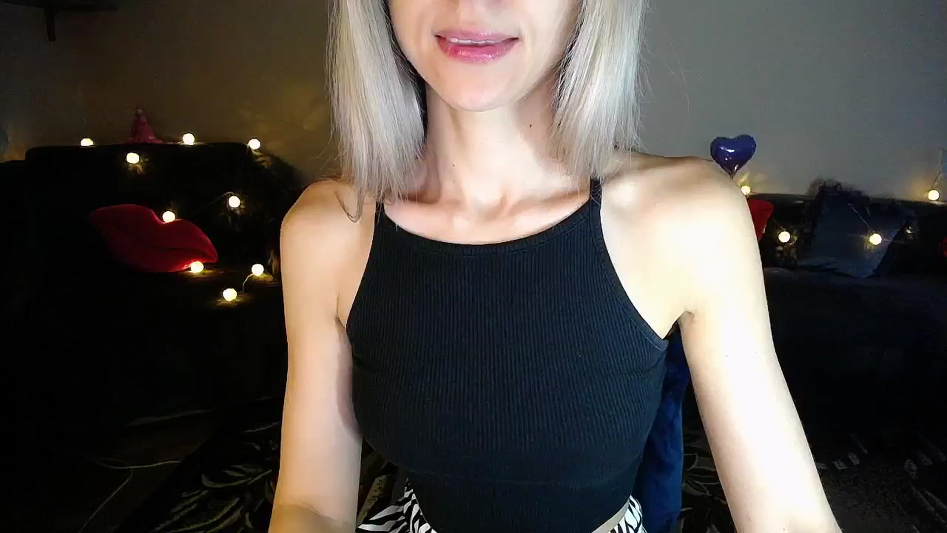 Gallery image thumbnail from Sunshine_alis's myfreecams stream on, 06/18/2025, 18:35 image 7 of 20