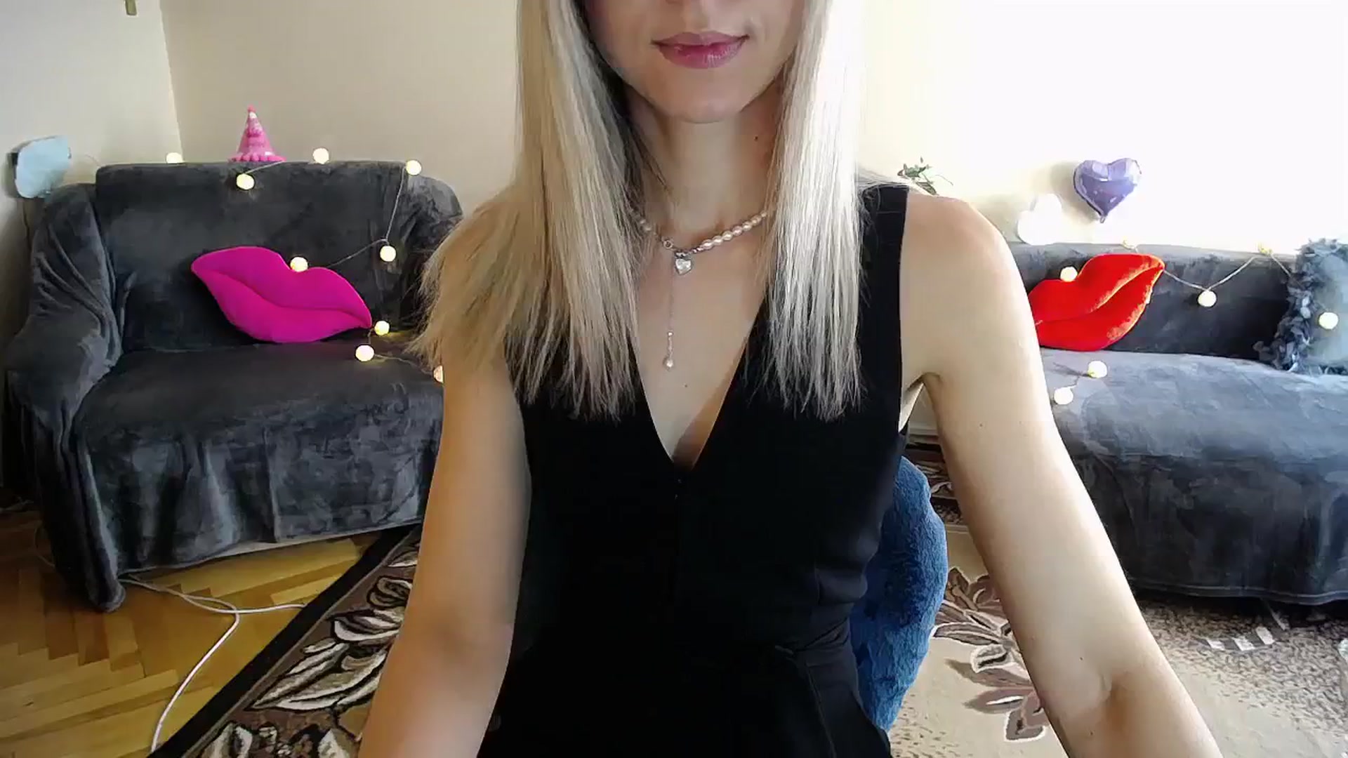 Gallery image thumbnail from Sunshine_alis's myfreecams stream on, 06/21/2025, 14:26 image 14 of 20