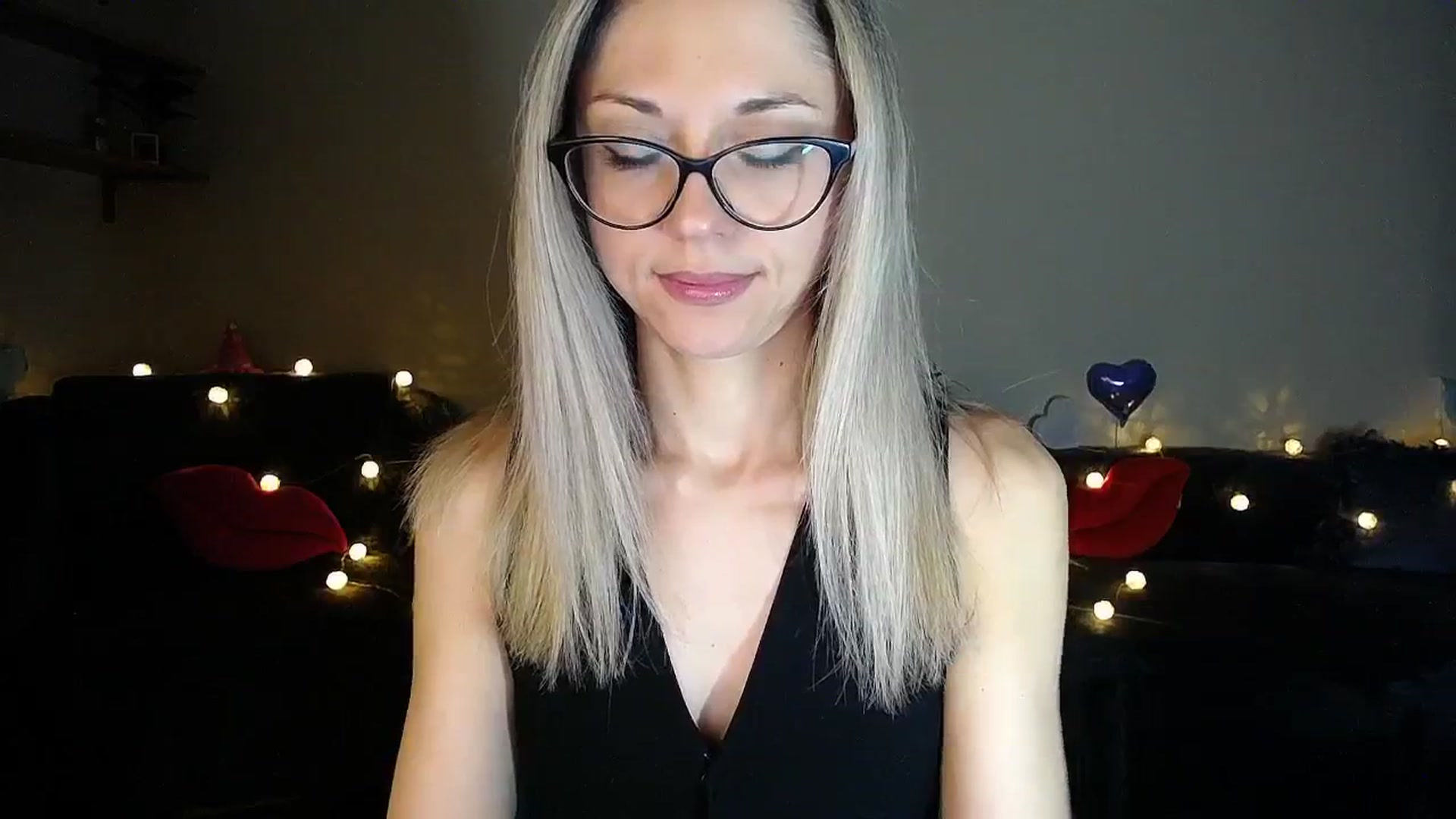 Gallery image thumbnail from Sunshine_alis's myfreecams stream on, 06/21/2025, 19:18 image 5 of 20