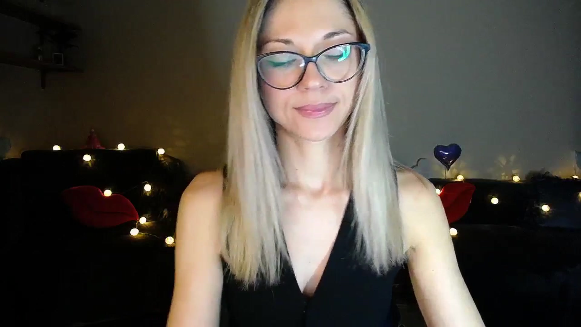 Gallery image thumbnail from Sunshine_alis's myfreecams stream on, 06/21/2025, 19:18 image 14 of 20