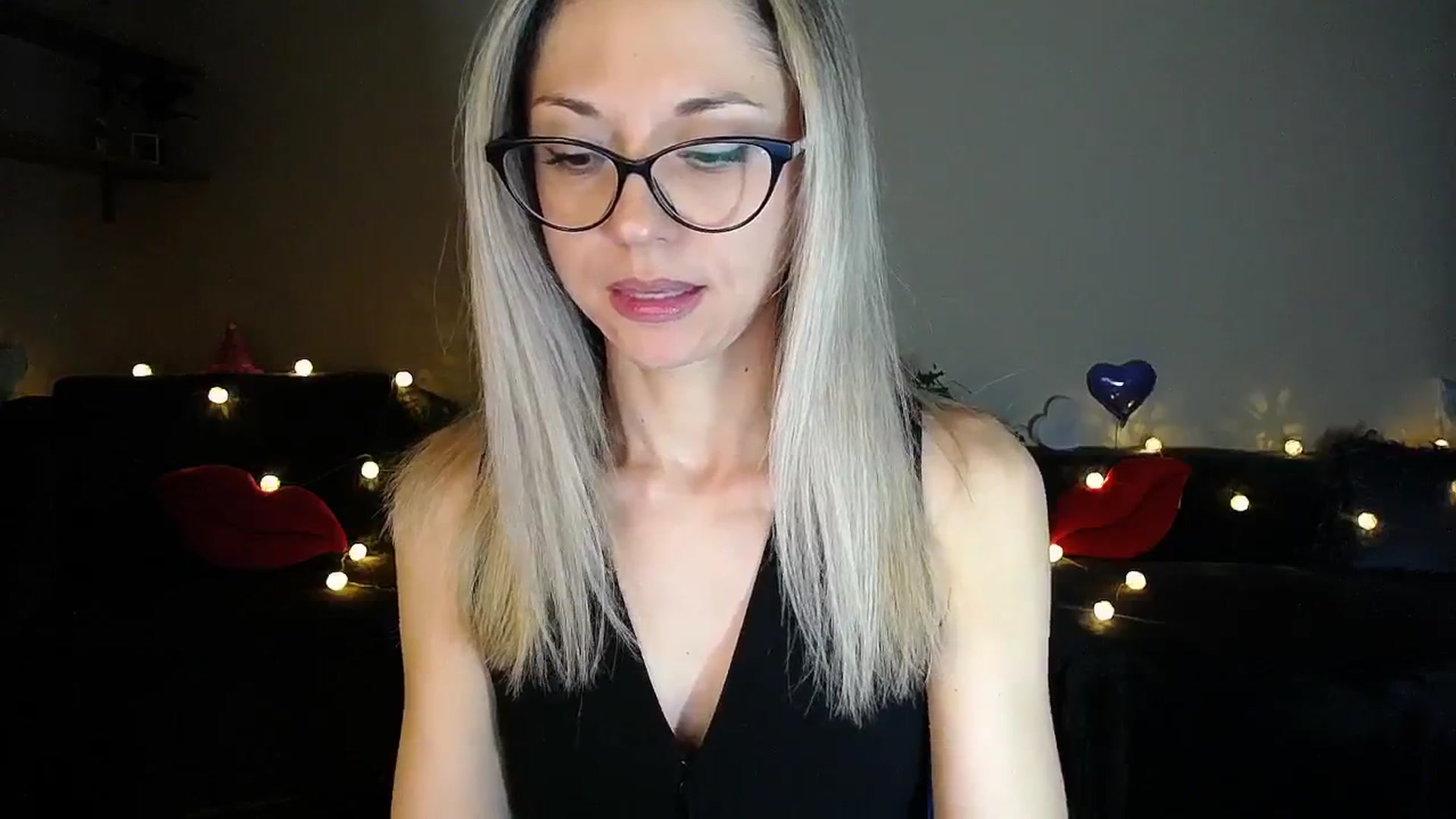 Gallery image thumbnail from Sunshine_alis's myfreecams stream on, 06/21/2025, 19:18 image 4 of 20