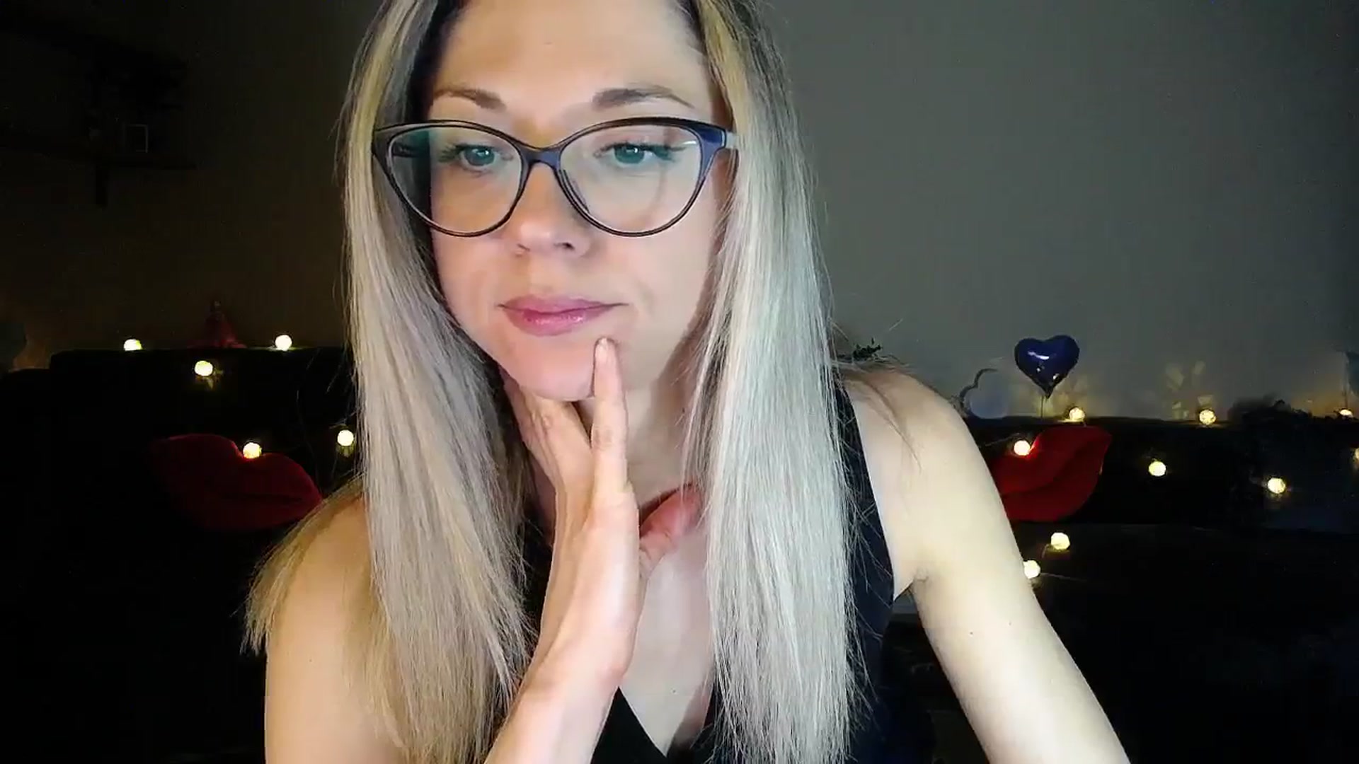 Gallery image thumbnail from Sunshine_alis's myfreecams stream on, 06/21/2025, 19:18 image 8 of 20