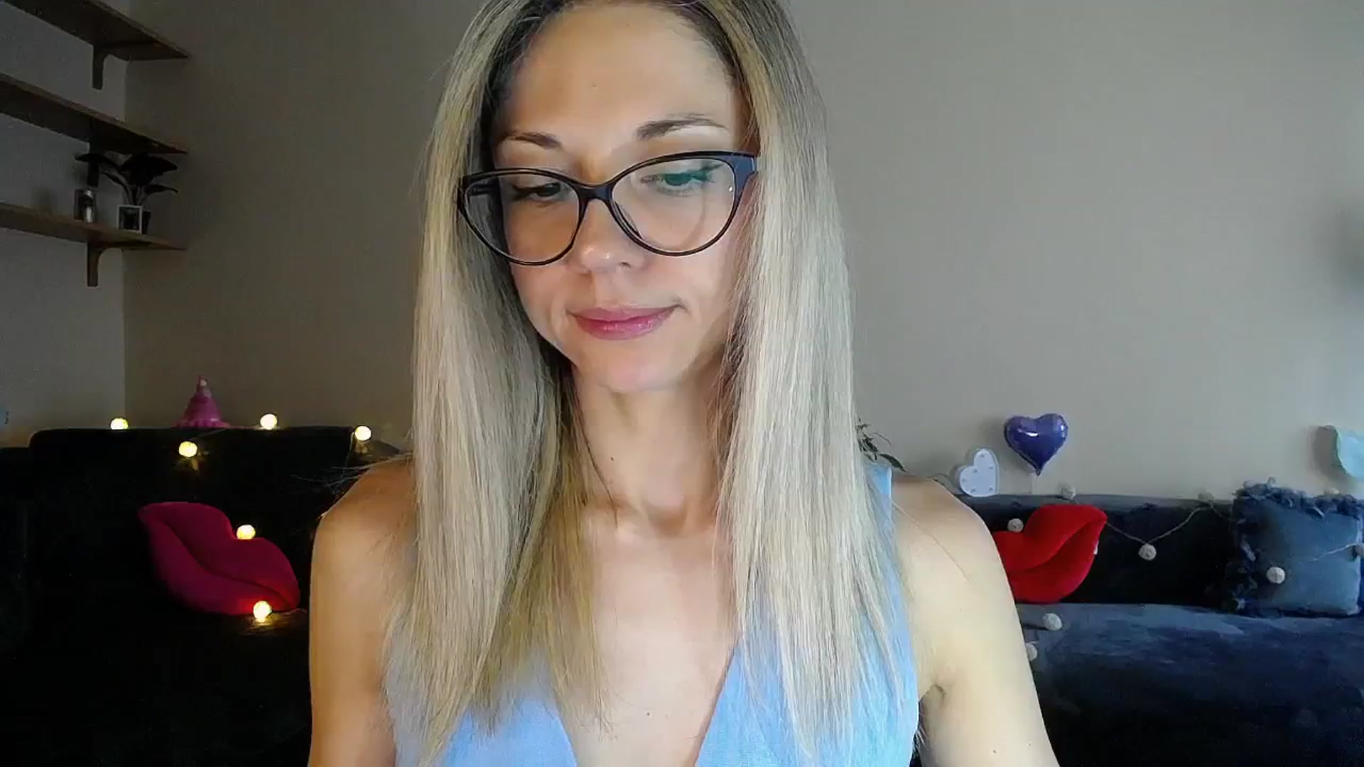 Gallery image thumbnail from Sunshine_alis's myfreecams stream on, 06/23/2025, 17:13 image 7 of 20