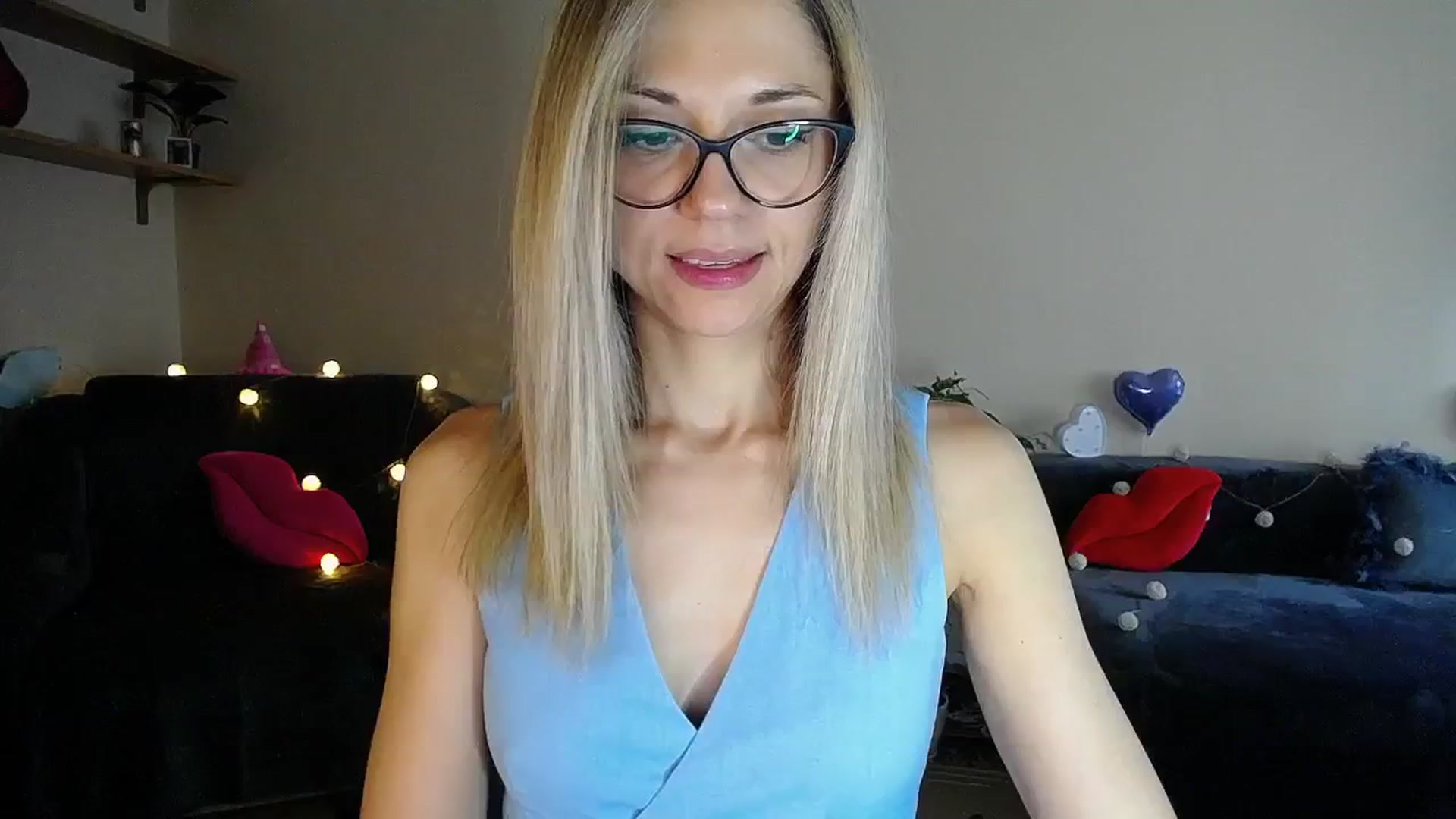 Gallery image thumbnail from Sunshine_alis's myfreecams stream on, 06/23/2025, 17:13 image 19 of 20