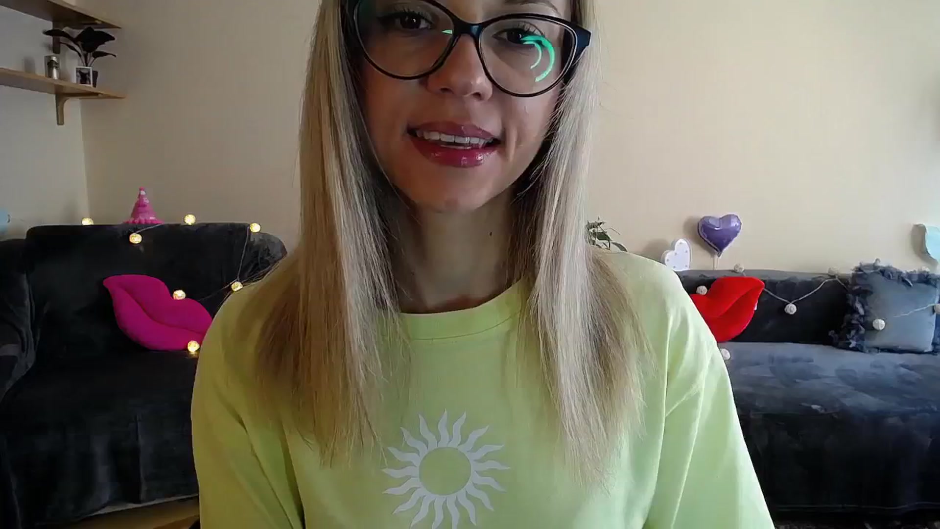 Gallery image thumbnail from Sunshine_alis's myfreecams stream on, 06/24/2025, 14:00 image 15 of 20