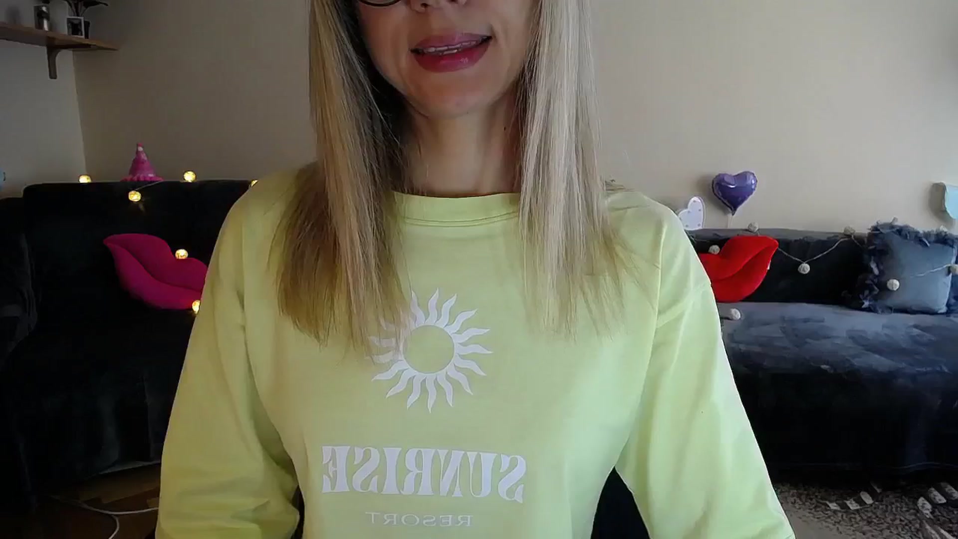 Gallery image thumbnail from Sunshine_alis's myfreecams stream on, 06/24/2025, 14:43 image 12 of 20