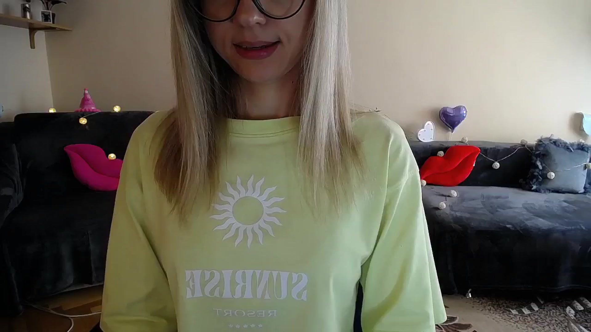 Gallery image thumbnail from Sunshine_alis's myfreecams stream on, 06/24/2025, 14:43 image 16 of 20