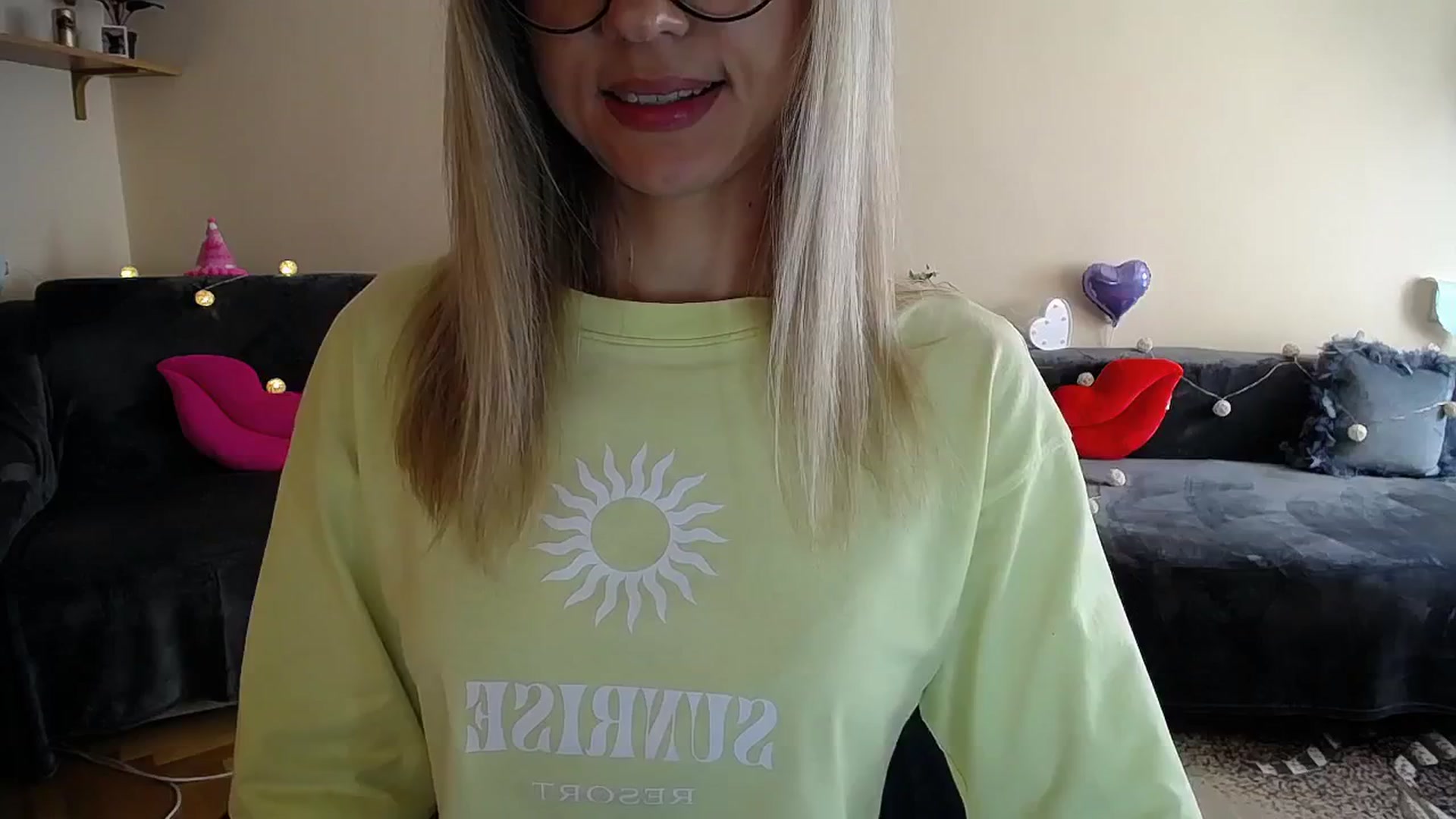 Gallery image thumbnail from Sunshine_alis's myfreecams stream on, 06/24/2025, 14:43 image 14 of 20