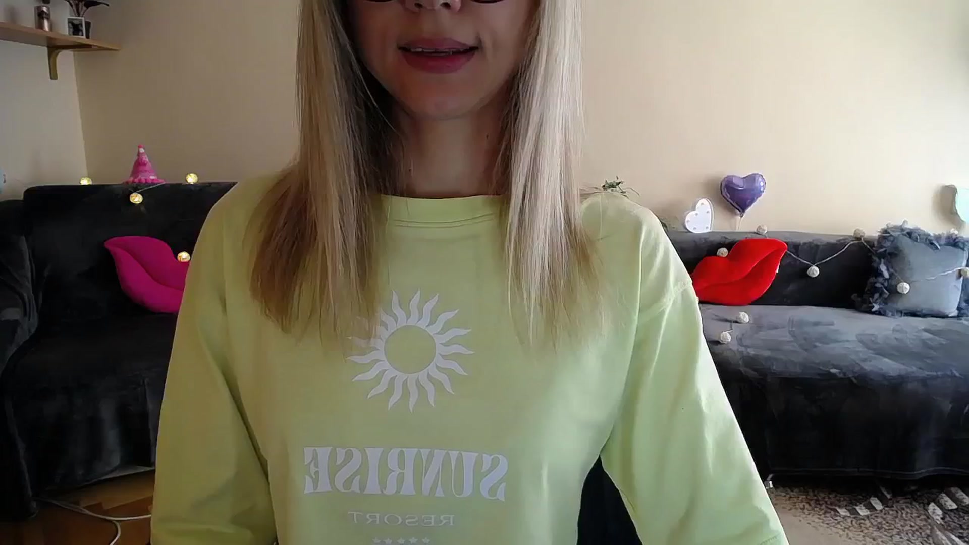 Gallery image thumbnail from Sunshine_alis's myfreecams stream on, 06/24/2025, 14:43 image 15 of 20