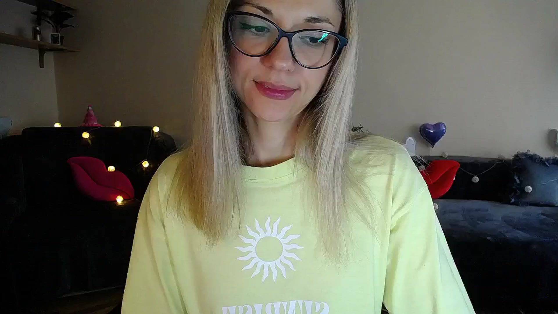 Gallery image thumbnail from Sunshine_alis's myfreecams stream on, 06/24/2025, 16:11 image 3 of 20
