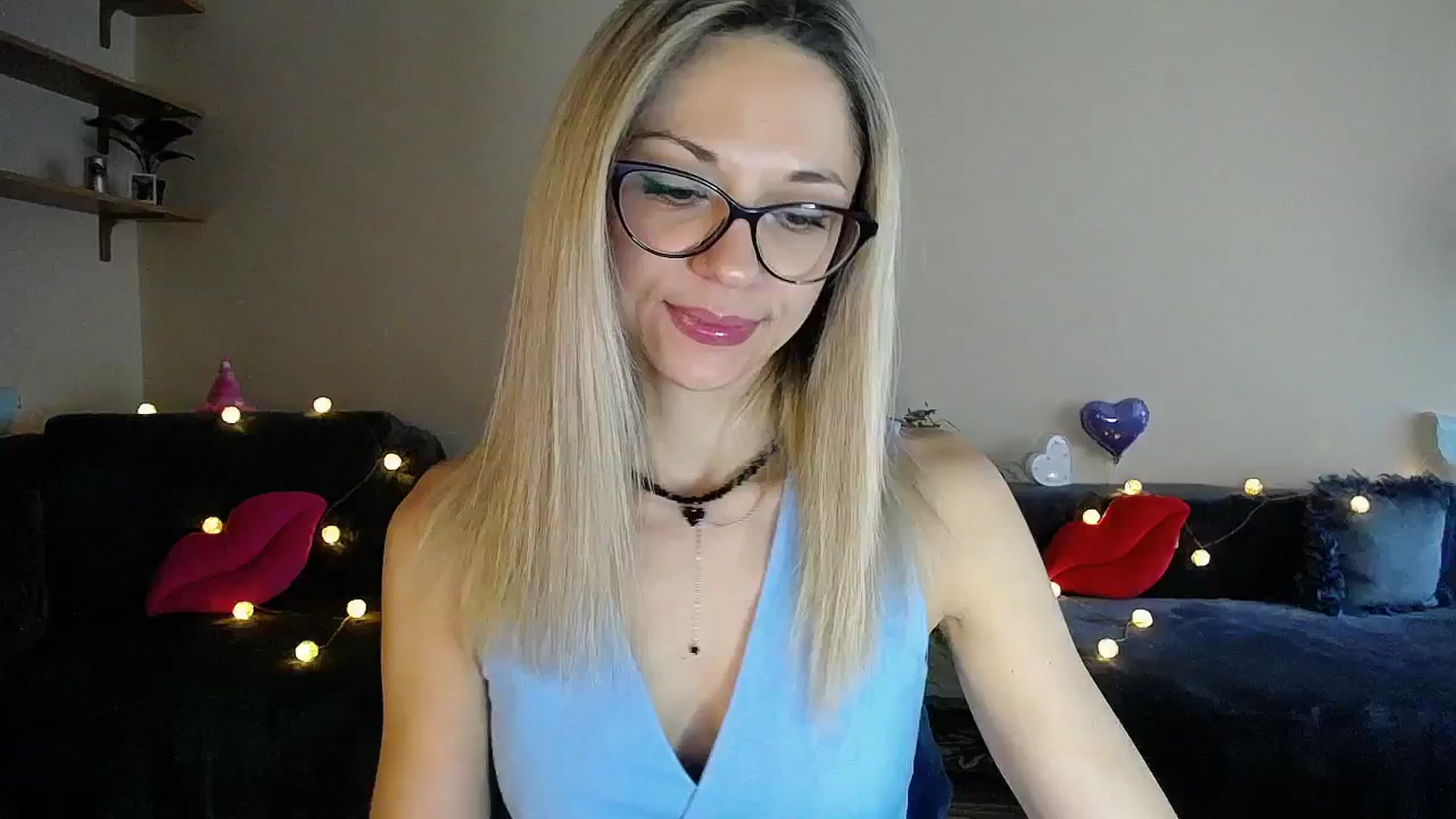 Gallery image thumbnail from Sunshine_alis's myfreecams stream on, 06/30/2025, 16:46 image 10 of 20